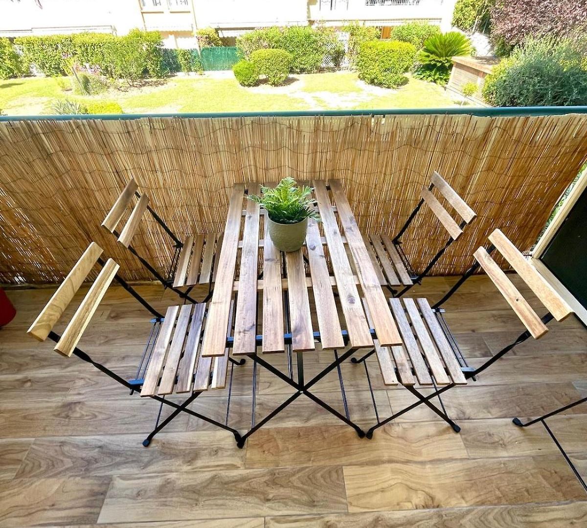 Peaceful In With Terrace, Parking Nice