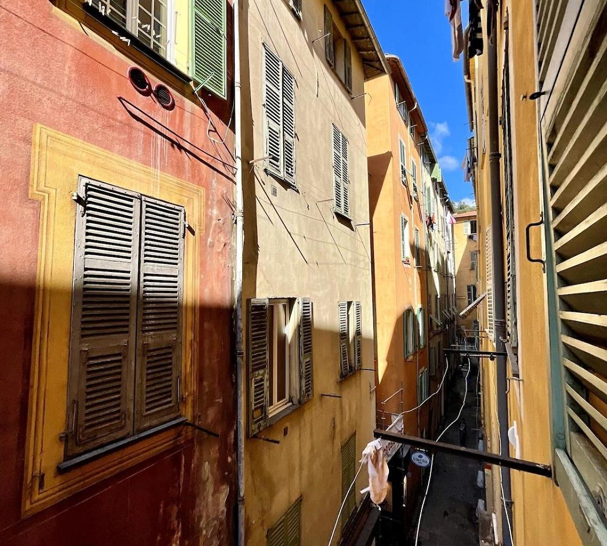 Appartement Vieux-nice Proche De La Et Cours Saleya *