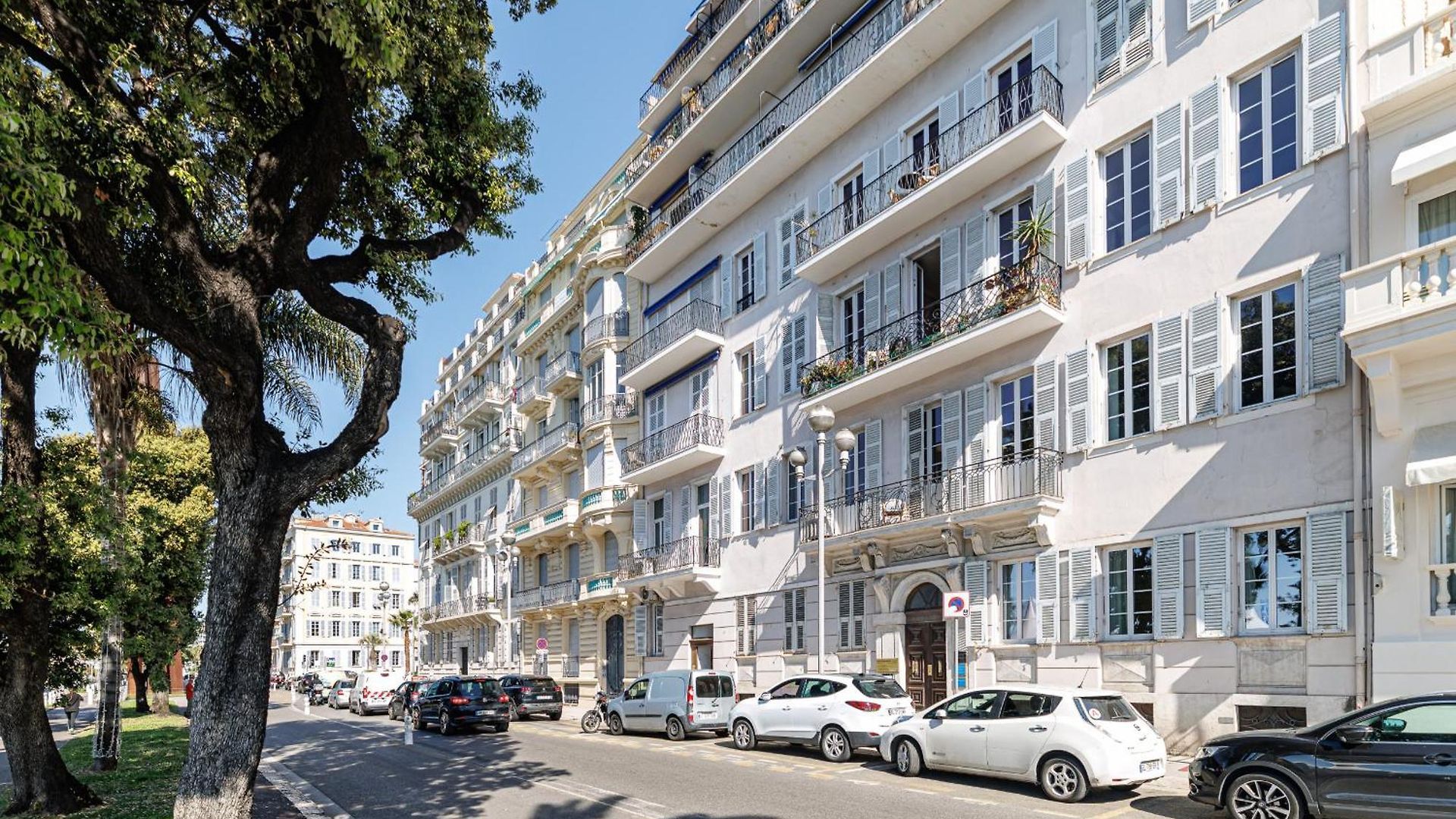Outstanding View On The Promenade - Awesome 2 Bdr Appartement