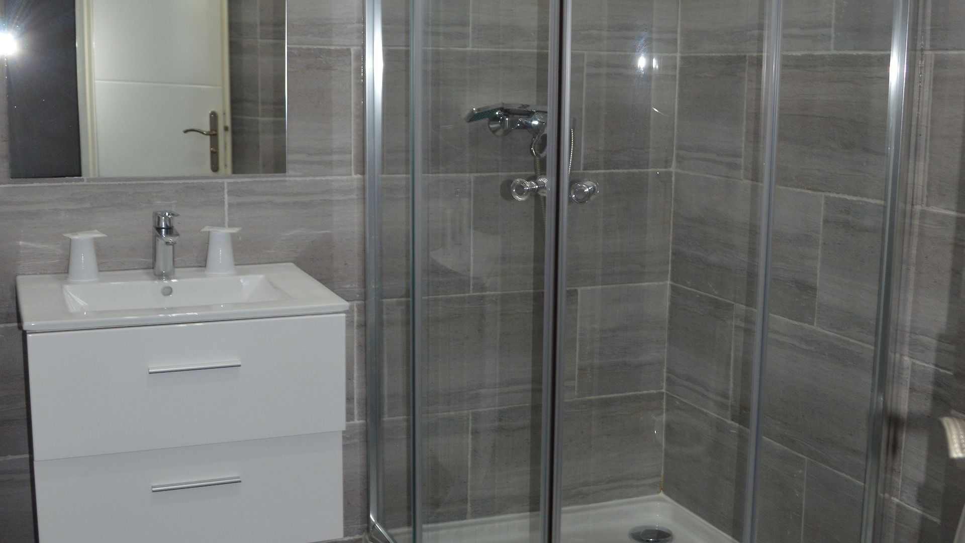Au Picardy Hotel *