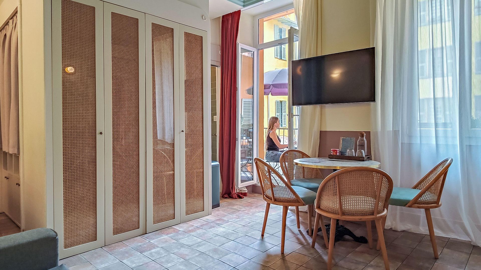 Au Picardy Hotel *