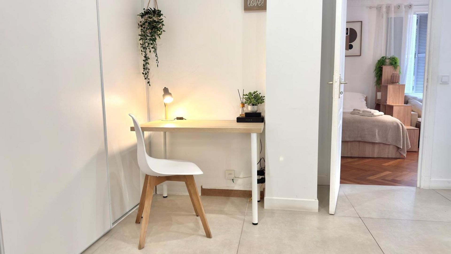 - Bright & Modern - Private Terrace - Aircon - Near Train & Appartement Nice