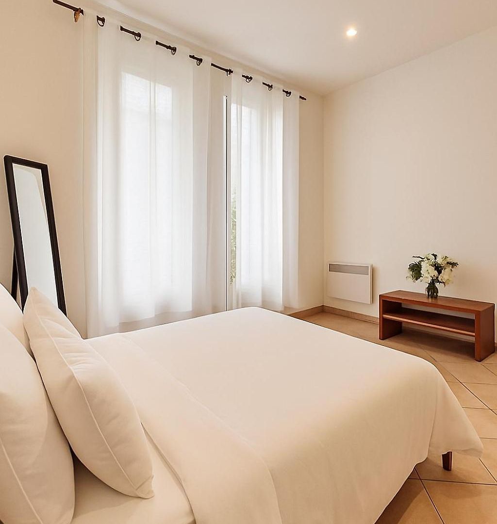 Charming & Roomy With Balcony Heart Of Appartement