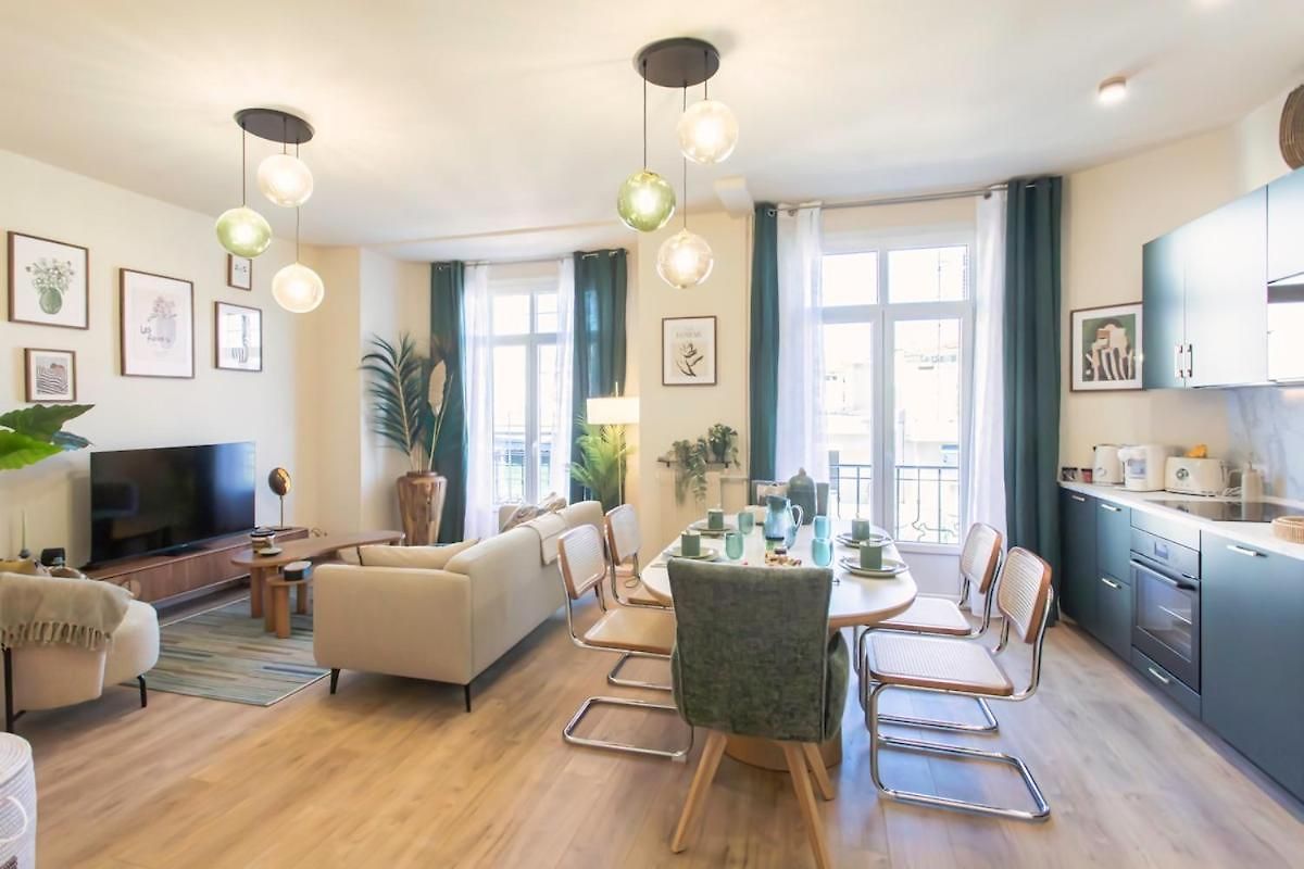 L10 Clemenceau Central, Next Train Station Appartement Nice