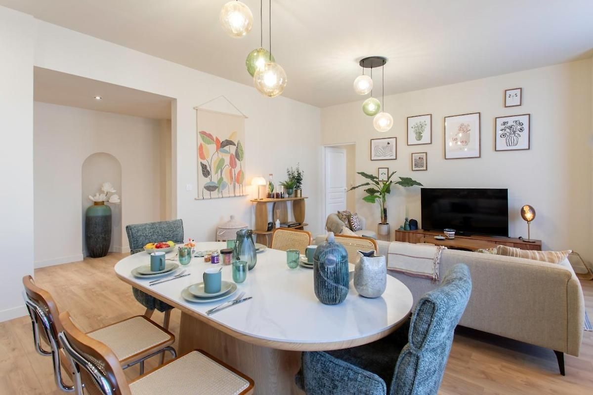 L10 Clemenceau Central, Next Train Station Appartement Nice