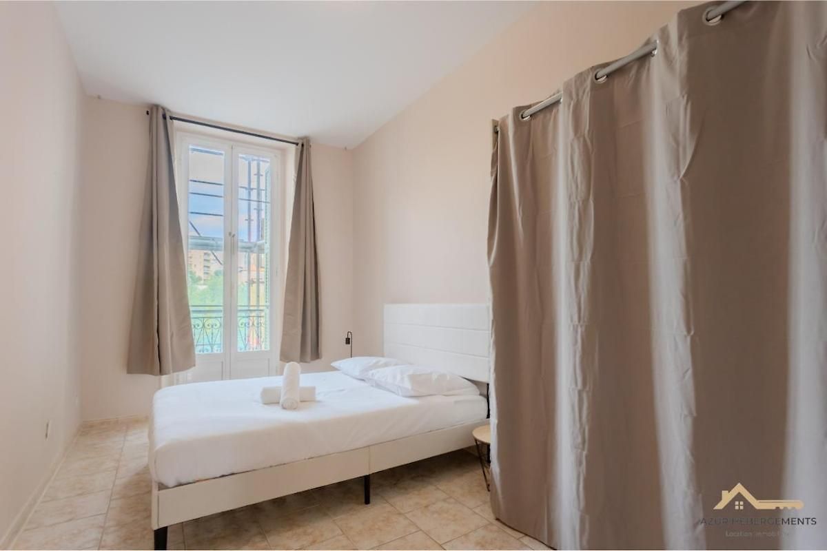 Appartement Pauliani 2, 3 Pièces Proche Coulée Verte Avec Climatisation *