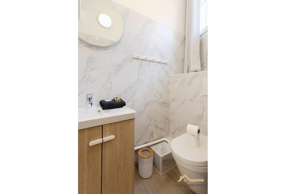 Centre, Proche Gare Avec Climatisation Apartment Nice