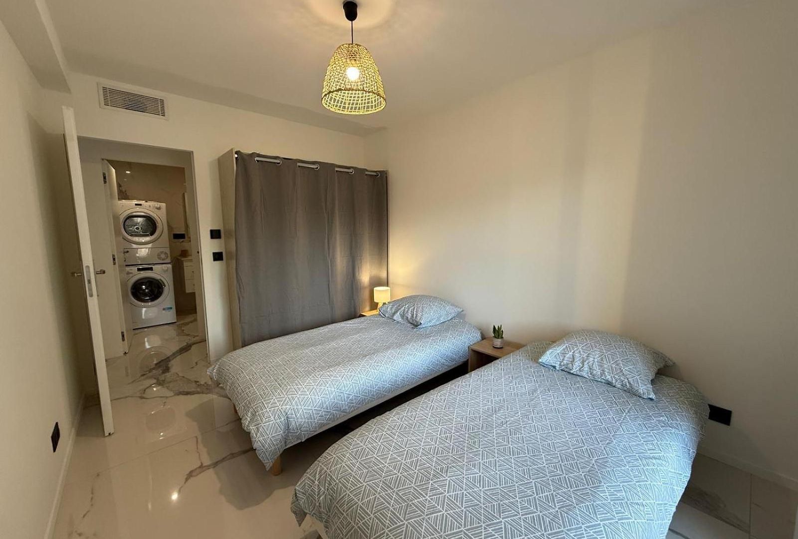 Apartment Sea View, Modern And Terrace