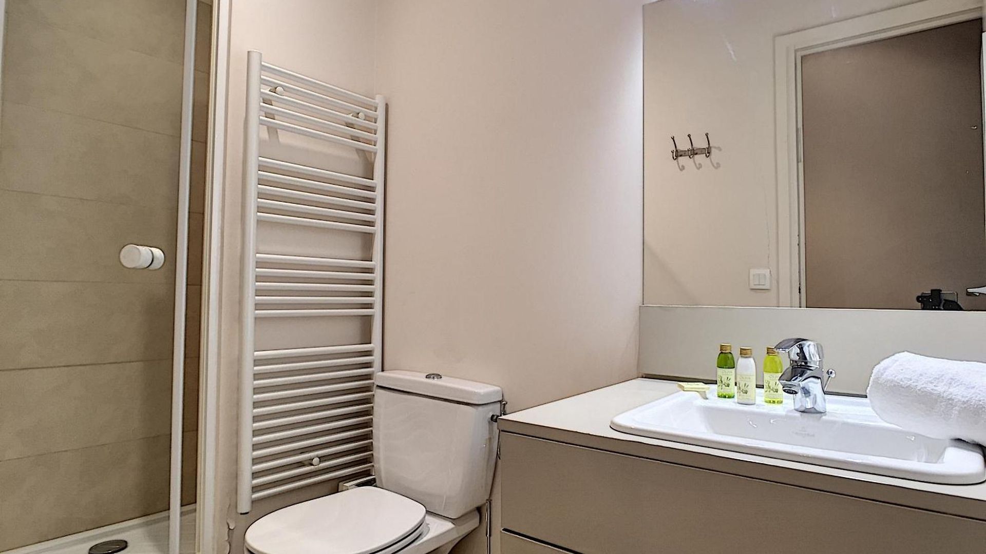 Nestor&jeeves - Palais Alice - - Near Appartement *