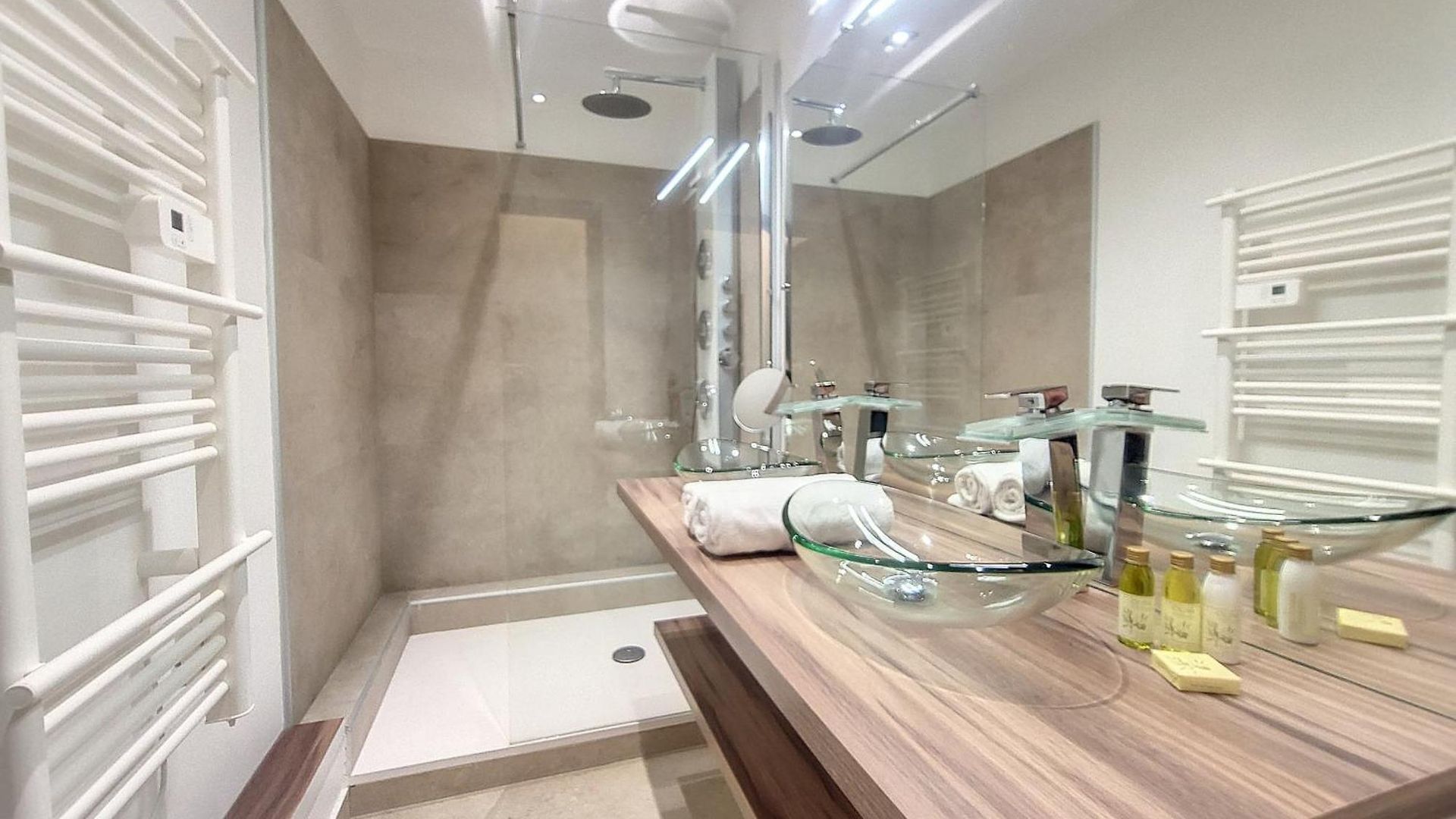 Nestor&jeeves - Palm Riviera - - Close Old Town Appartement *