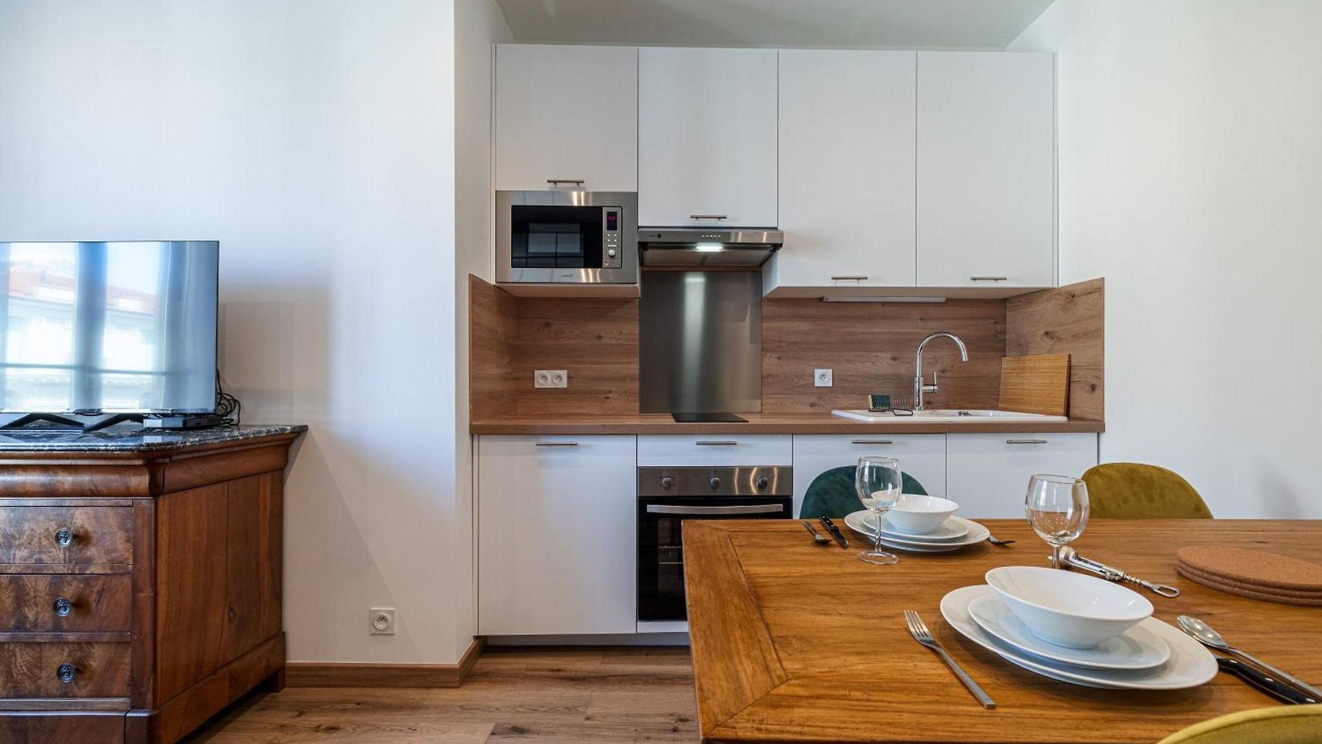 Apartment Centre - 10 Min - 5 Min Des Transports En Commun