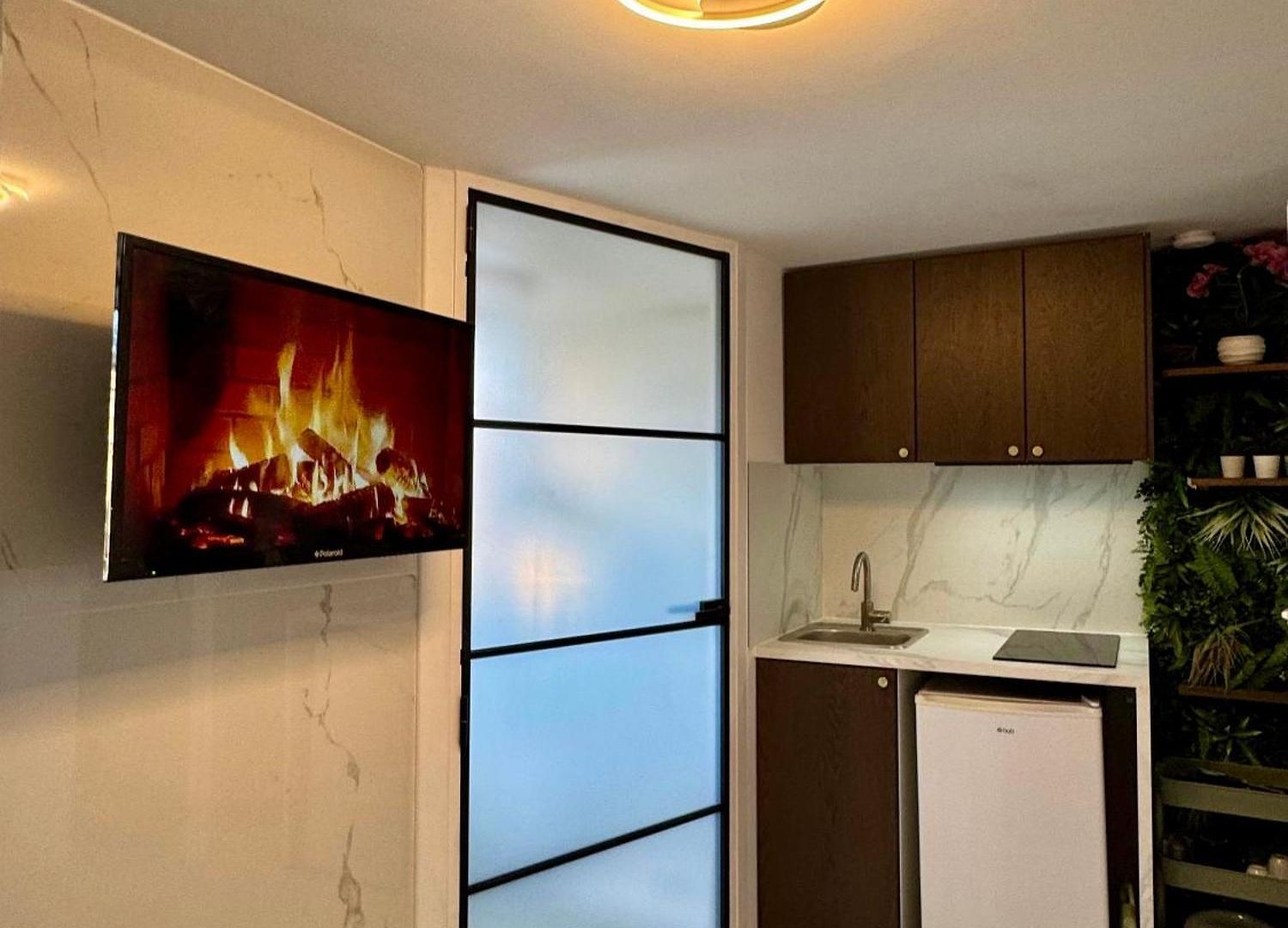 Place Massena - Small Peaceful Haven Apartment