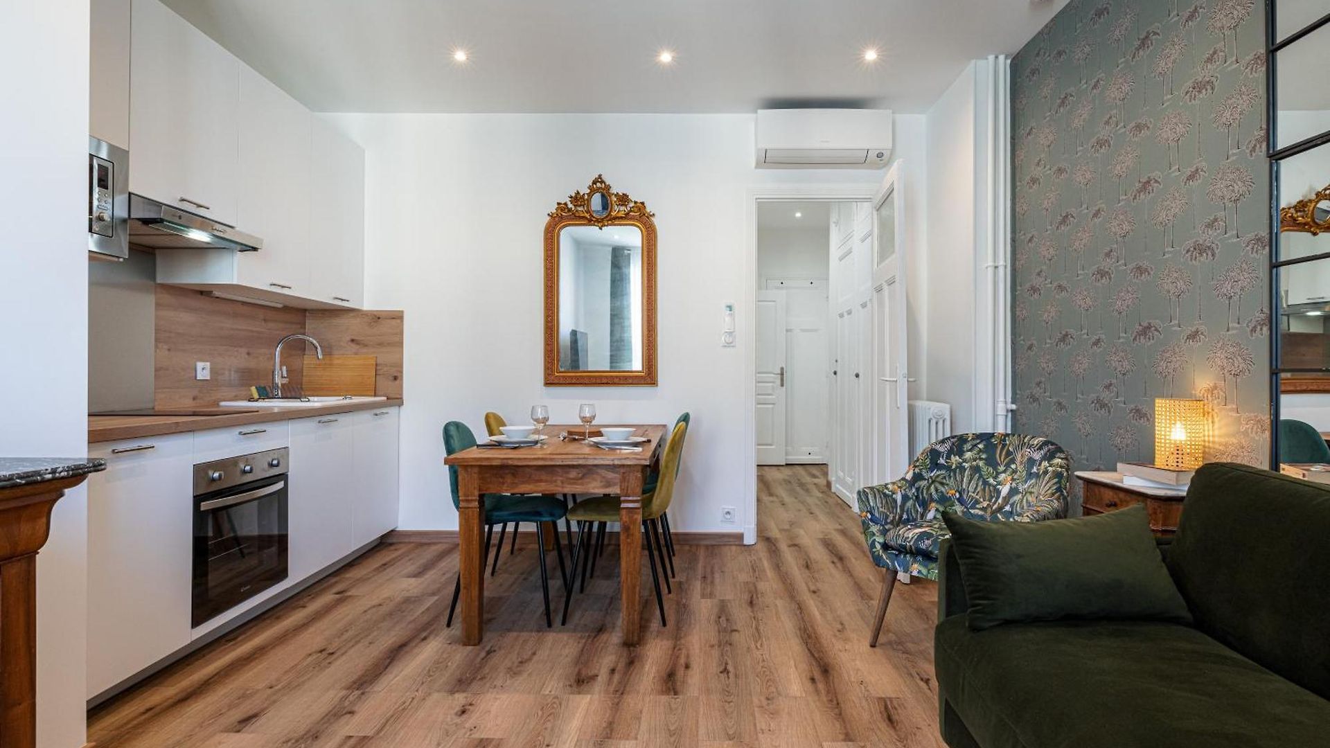 Apartment Centre - 10 Min - 5 Min Des Transports En Commun