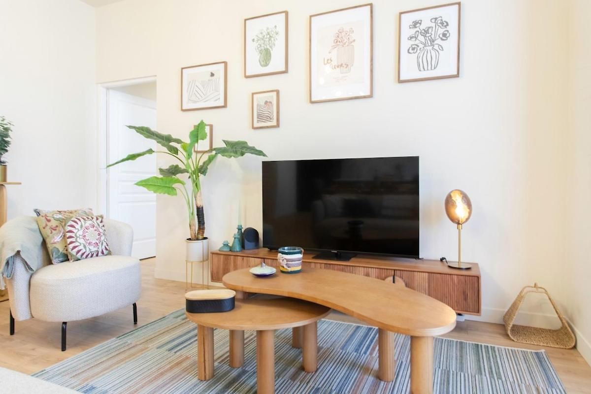 Appartement L10 Clemenceau Central, Next Train Station Nice
