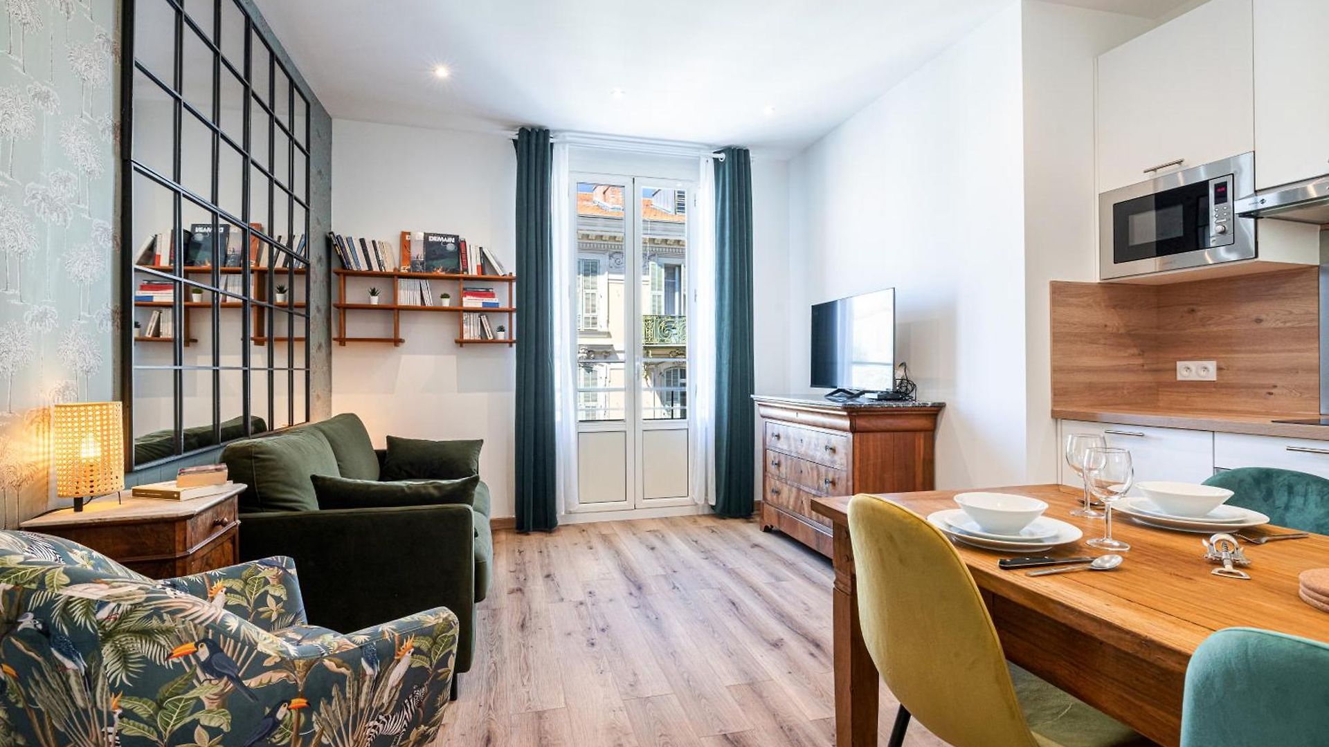 Apartment Centre - 10 Min - 5 Min Des Transports En Commun