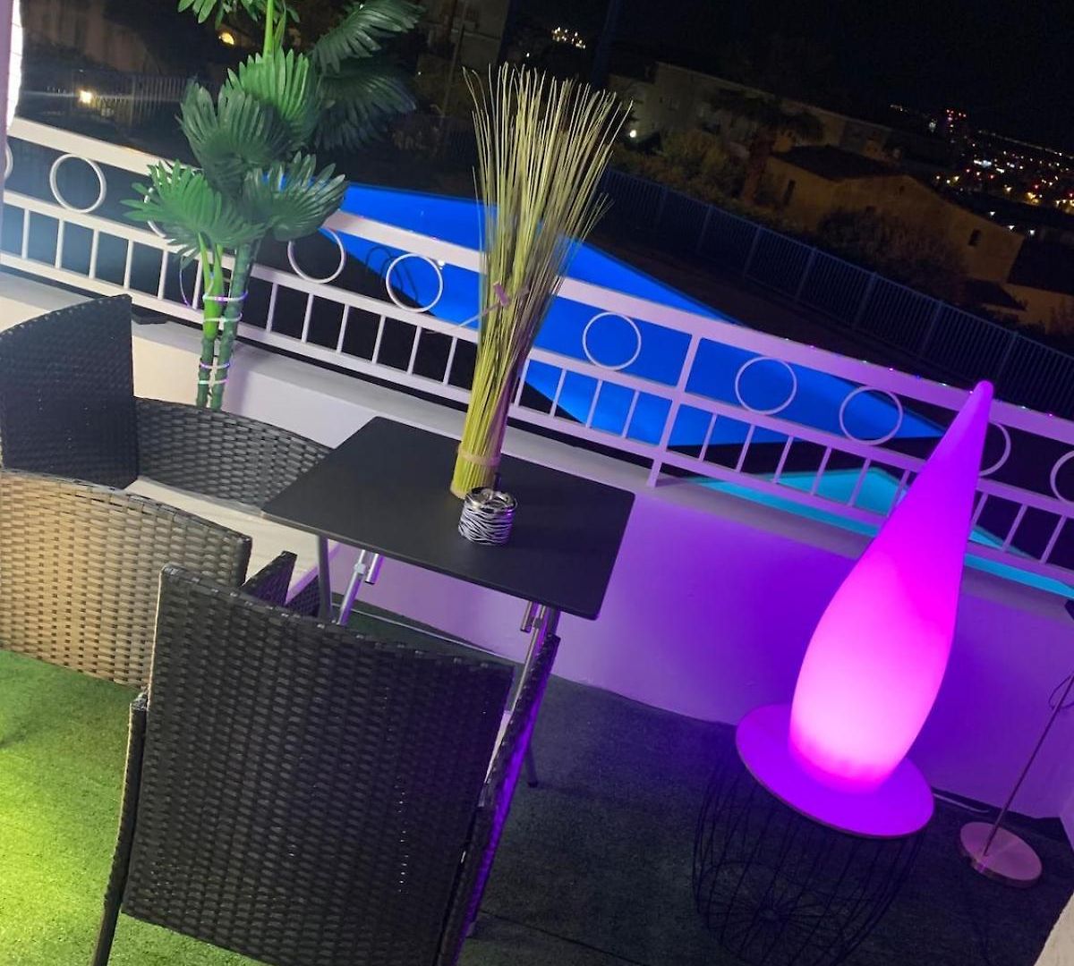 Appartement 27m2 En Résidence Standing Piscine Nice