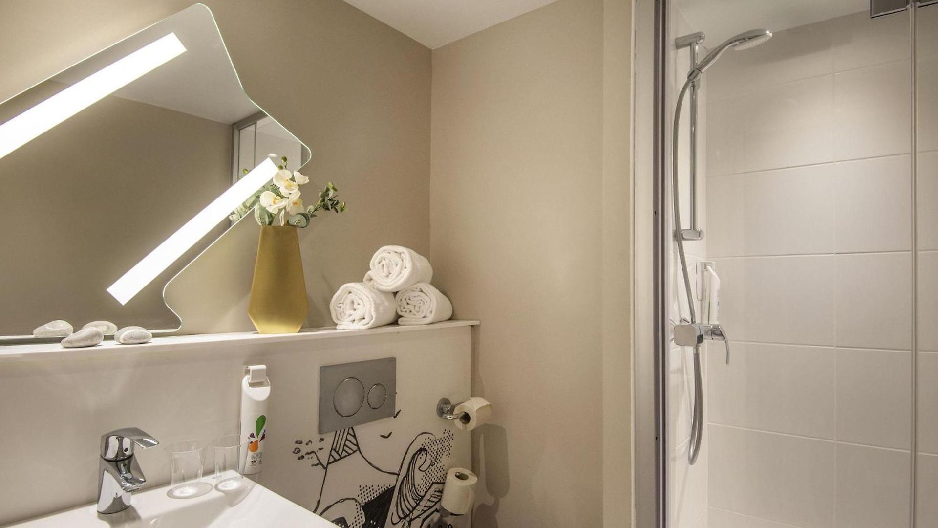 Hotel Ibis Budget Californie Lenval