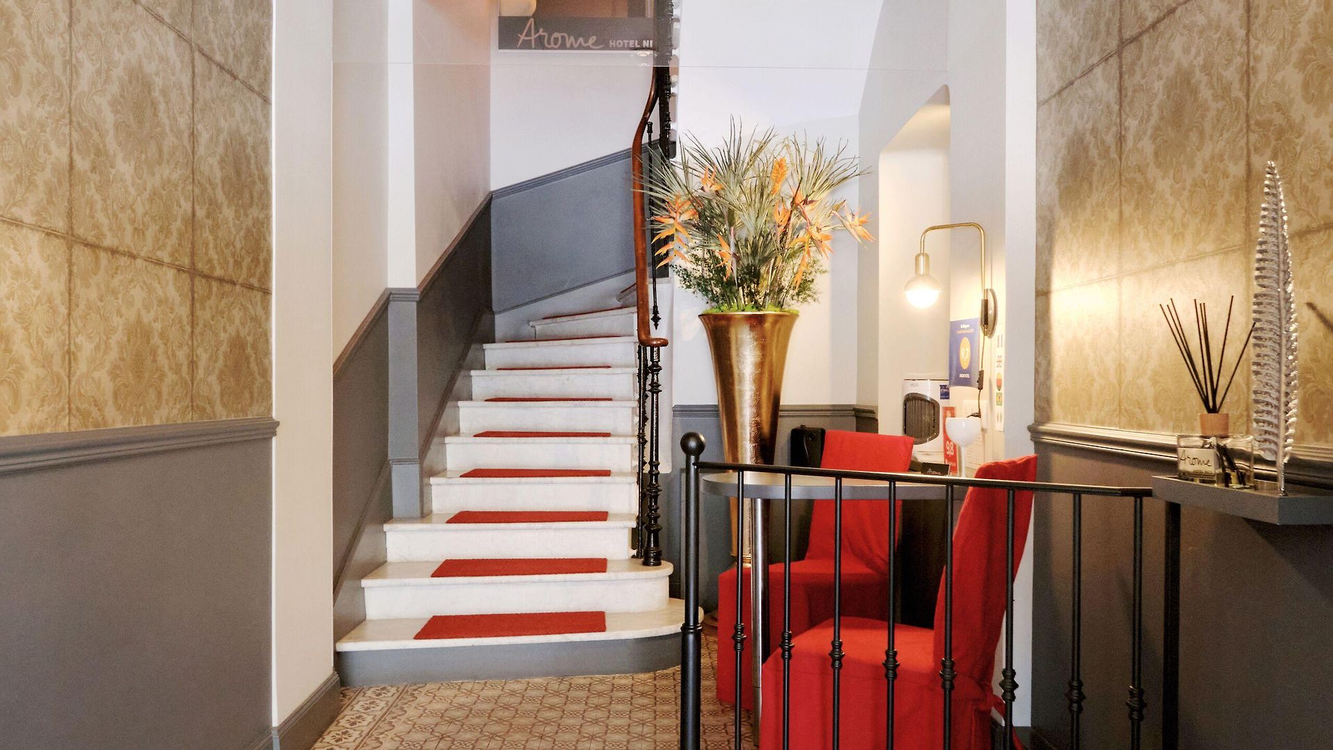 Arome Hotel 3*