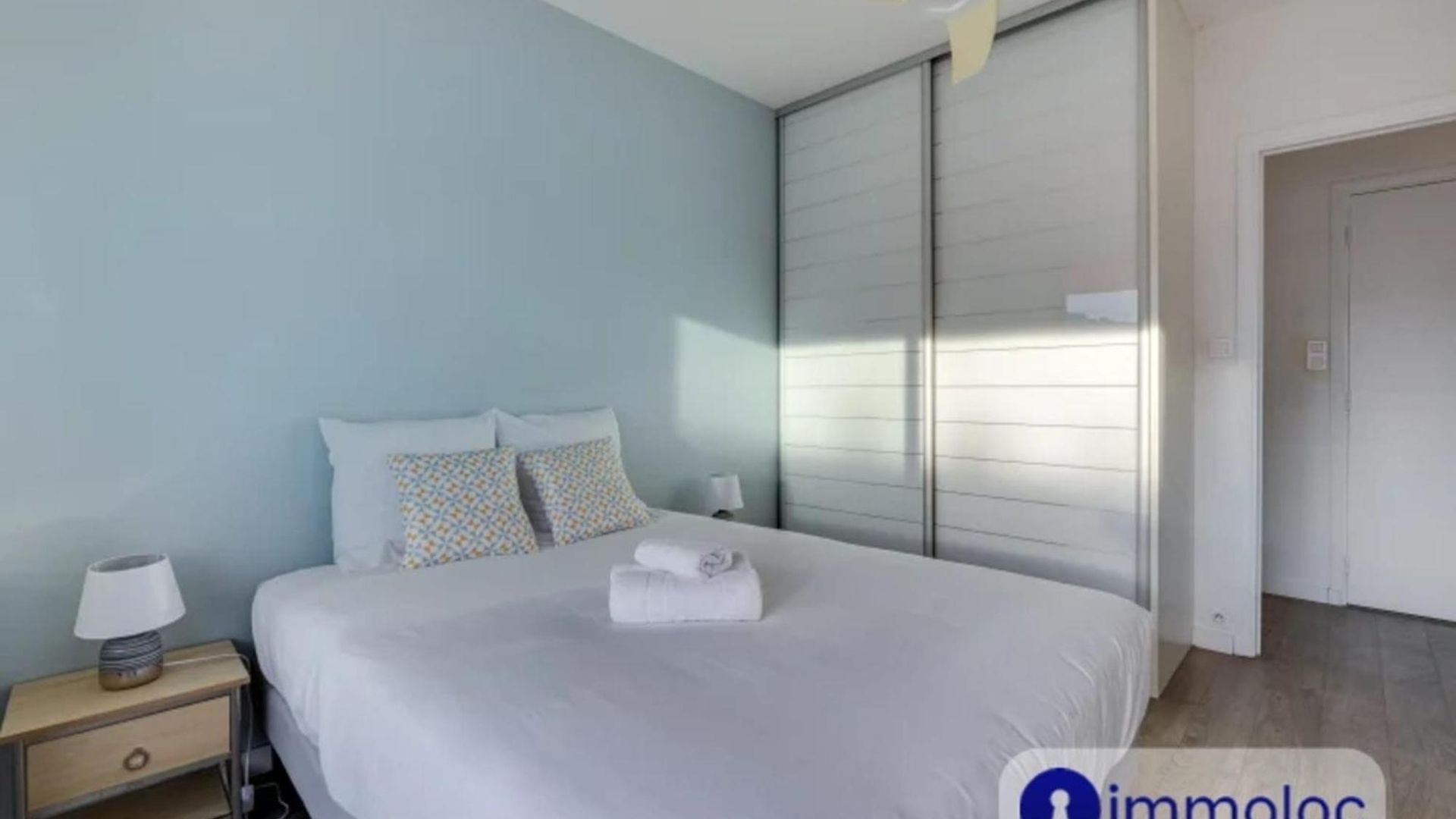 Air-conditioned In The Liberation District Apartment