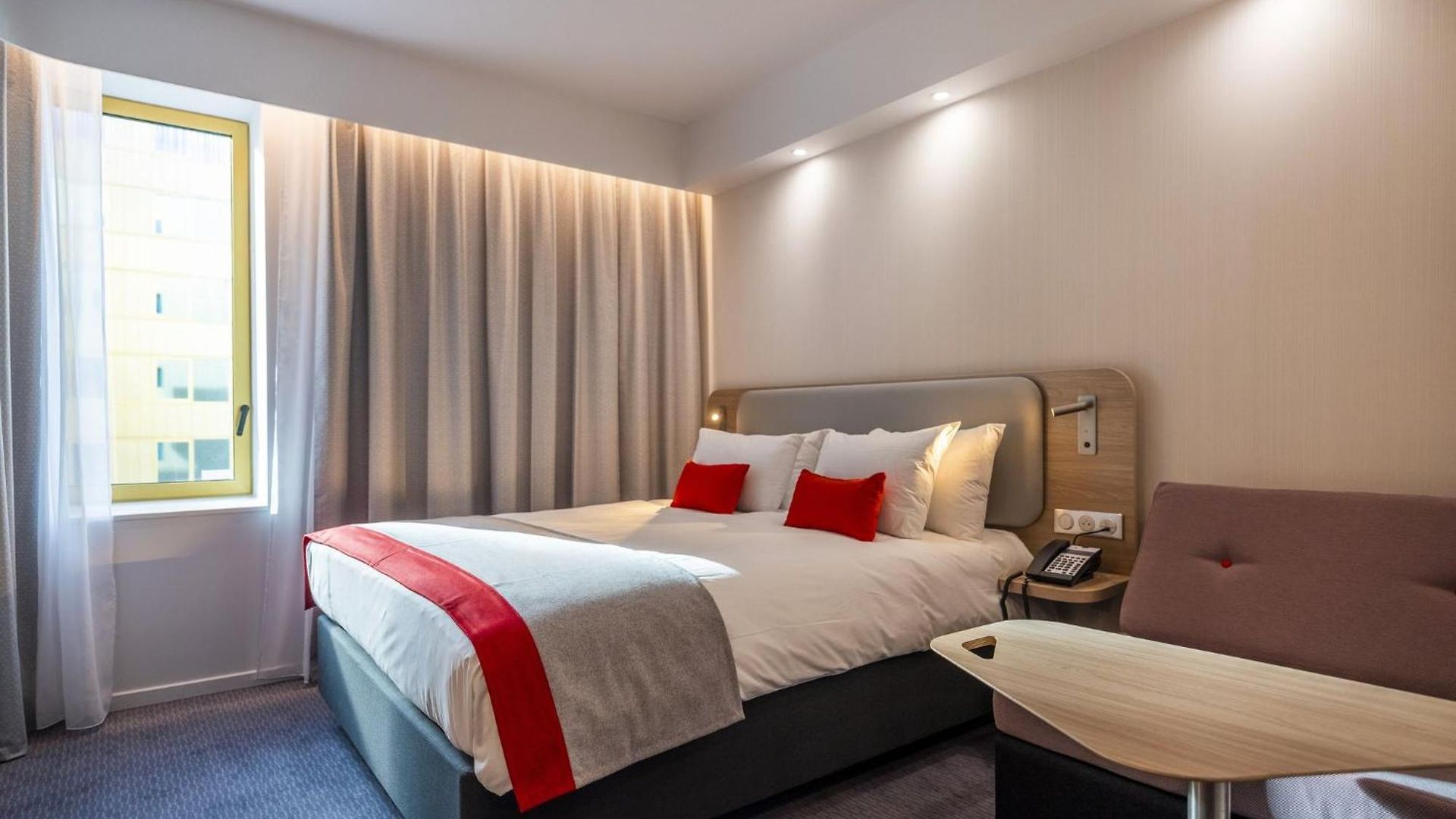 Express - - Grand Arenas By Ihg Hotel Nice