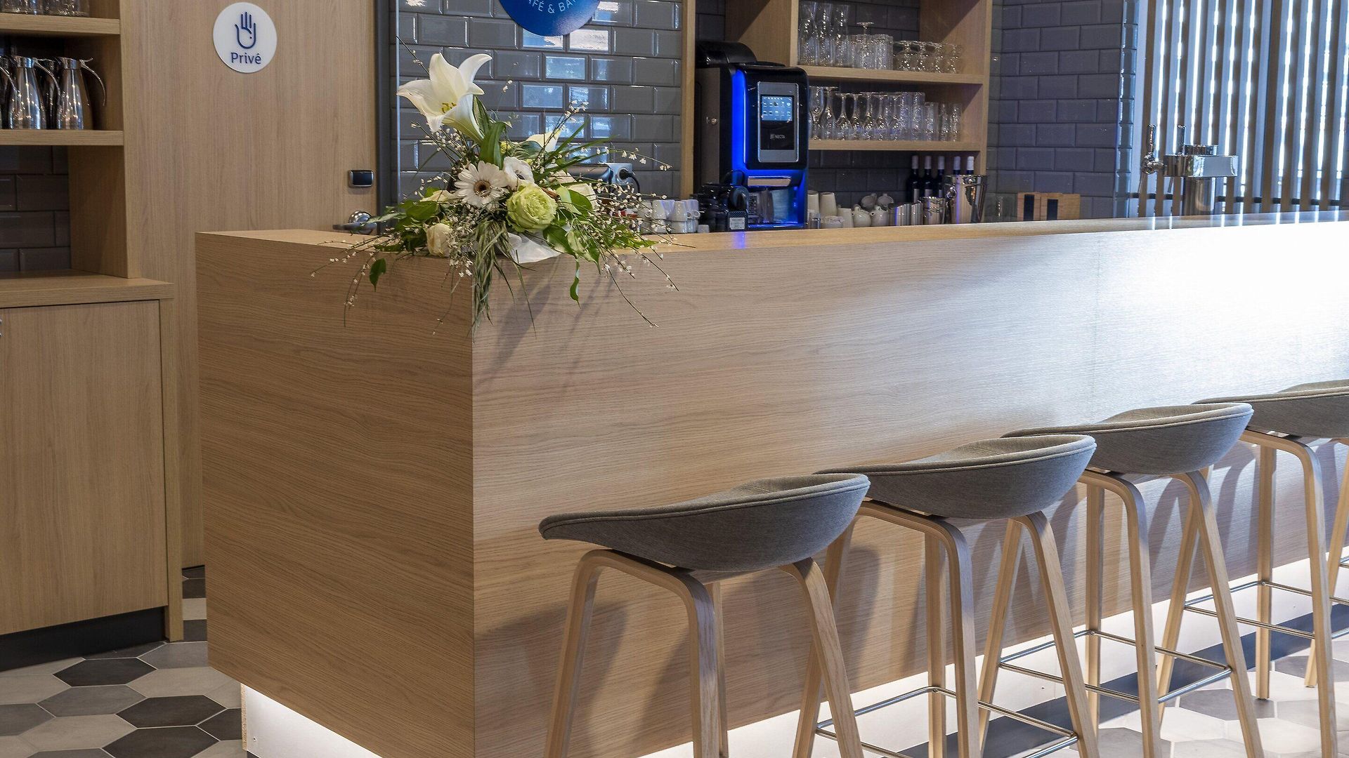 Hotel Express - - Grand Arenas By Ihg 3*