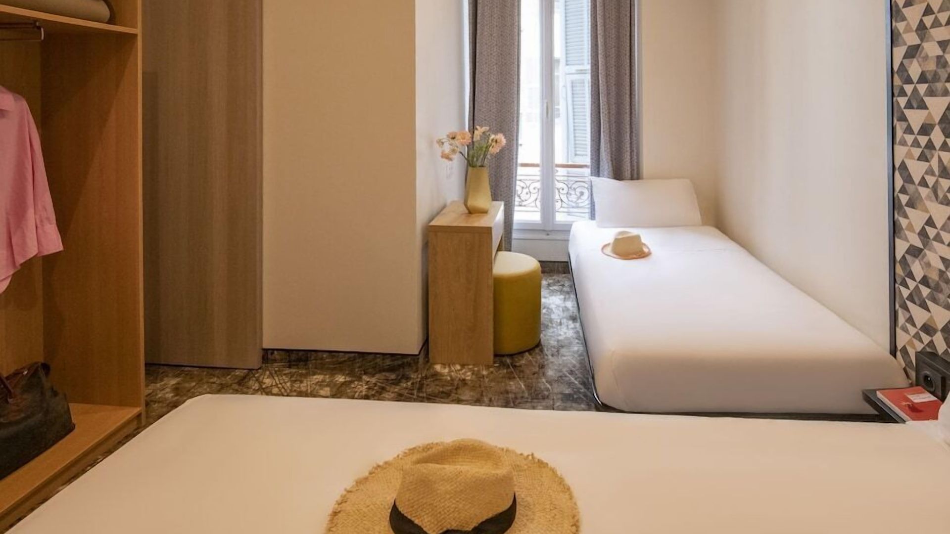 D'ostende Hotel 2*