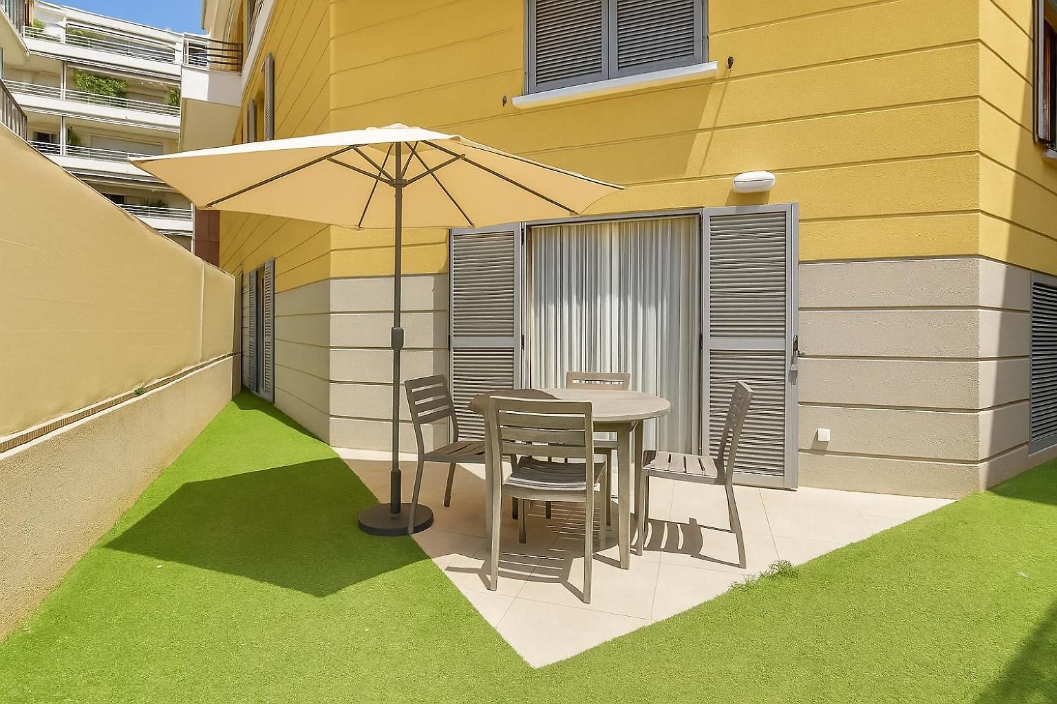 Appartement Joli 2 Pièces Niçois Avec Terrasse Ensoleillée Nice