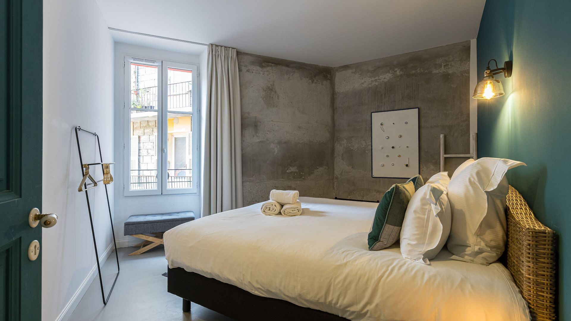L'abeille - Boutique 4* Nice