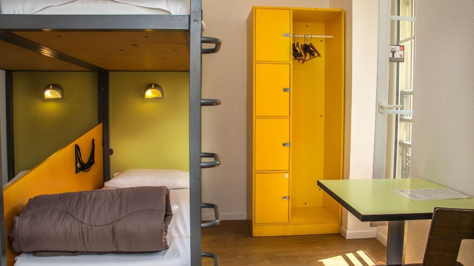 Auberge de jeunesse Hi Les Camélias *