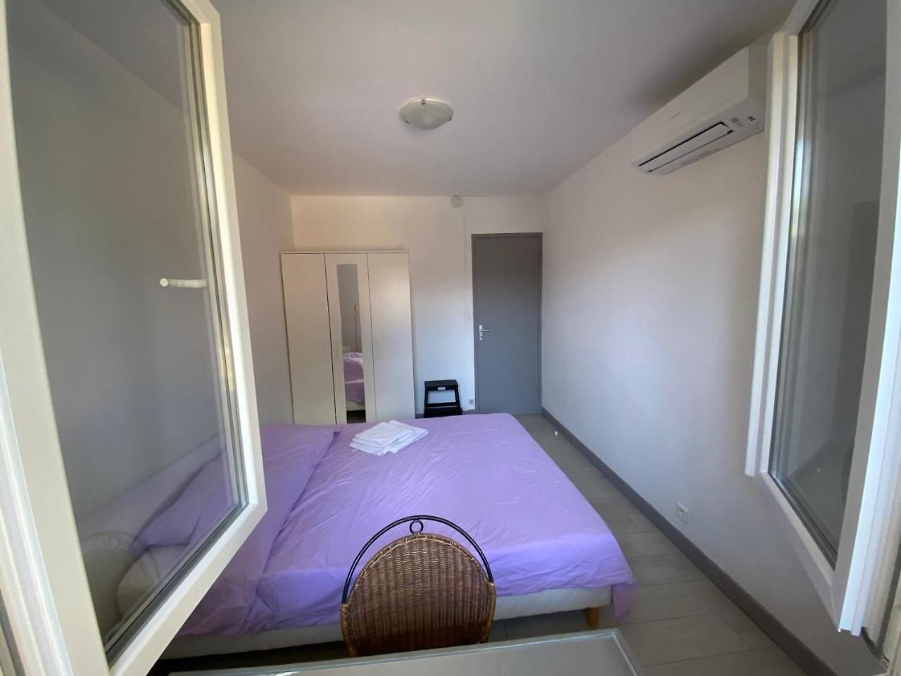 Hillside With 100 Sqm Private Garden