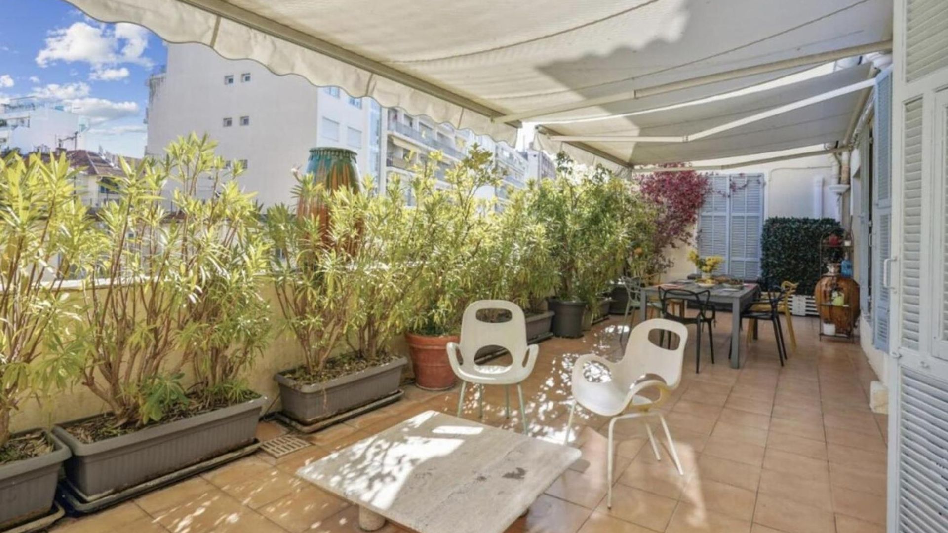 Luxueux Avec Terrasse Et Parking Apartment *