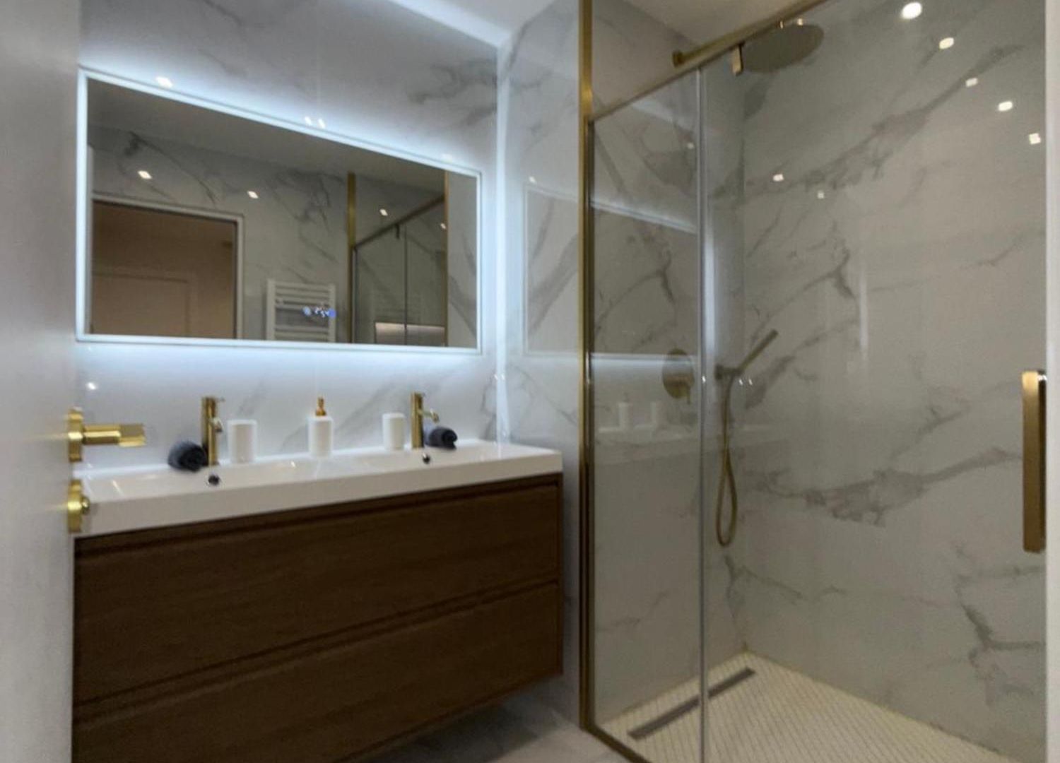 Beautiful 3 Rooms, Carre D 'or *