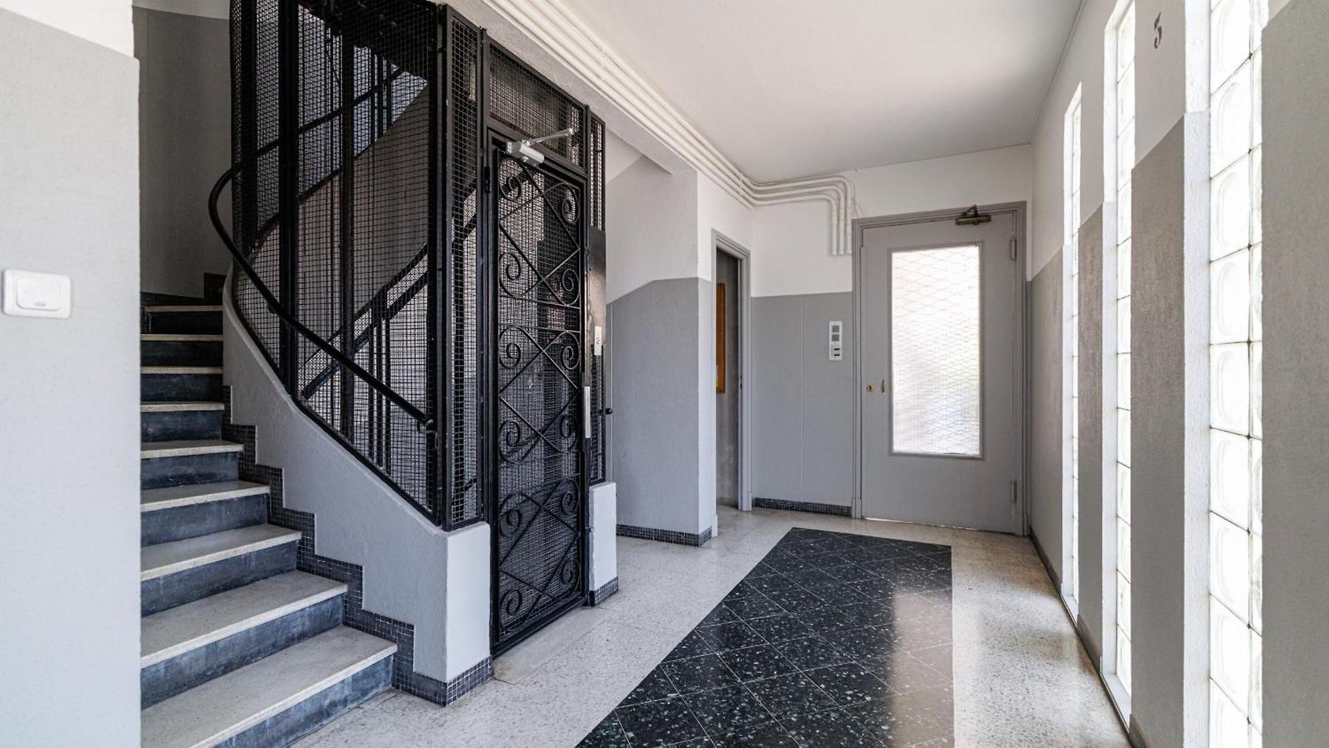 Quiet & Open View - 1 Bdr Large Terrace
