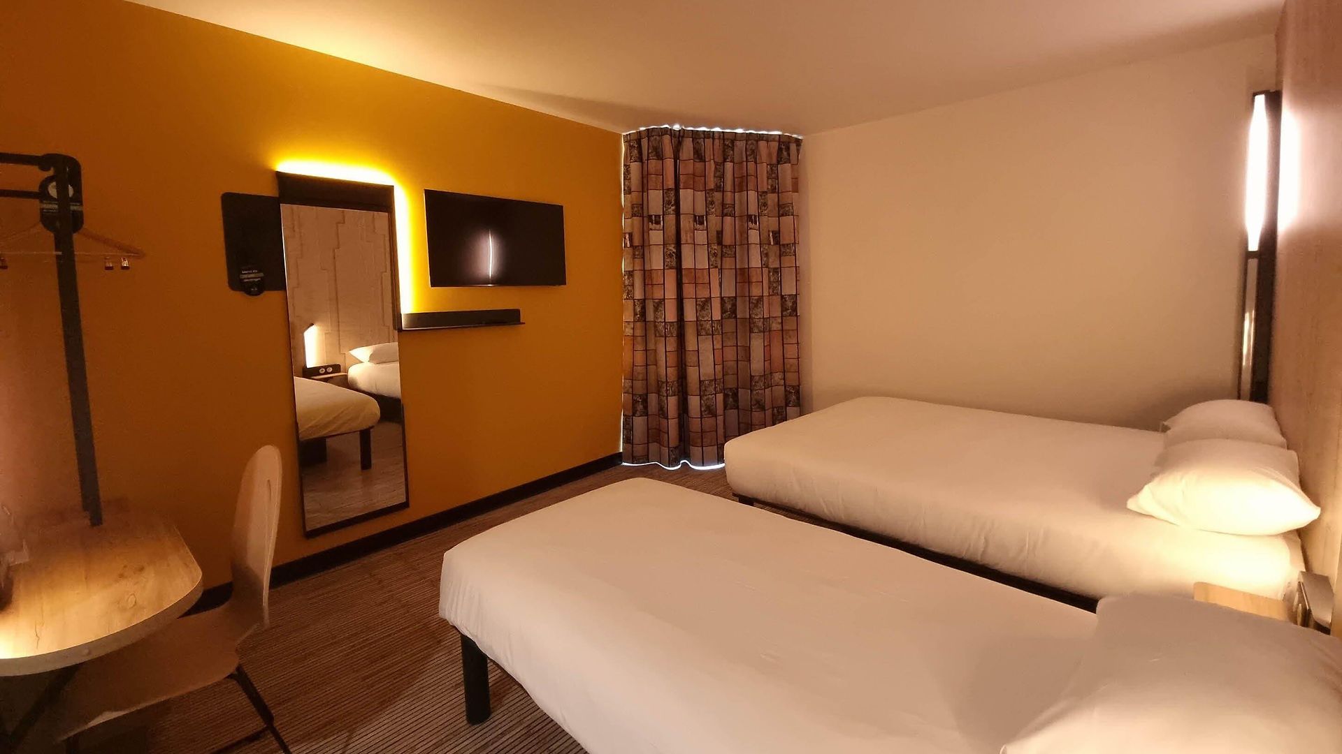 Stade Riviera Hotel 3*
