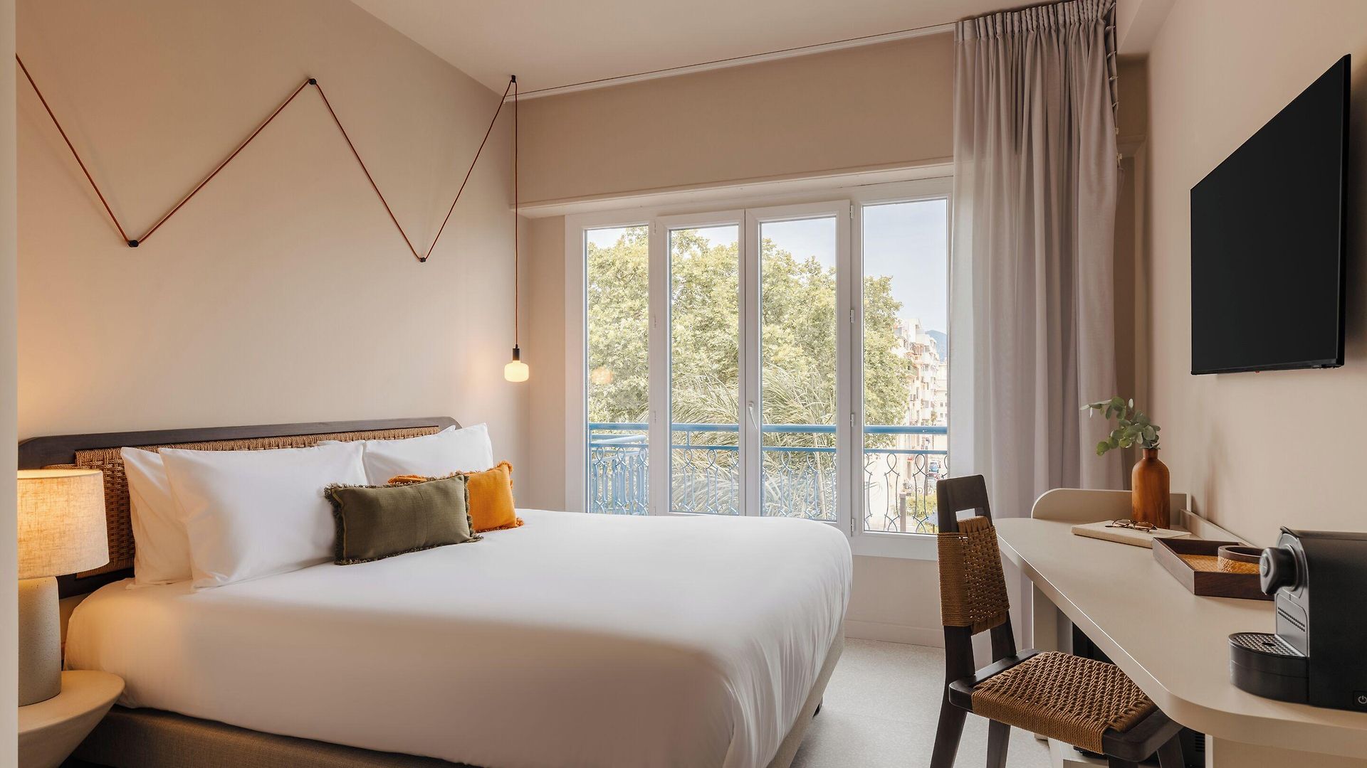 Hotel Crisol Promenade *