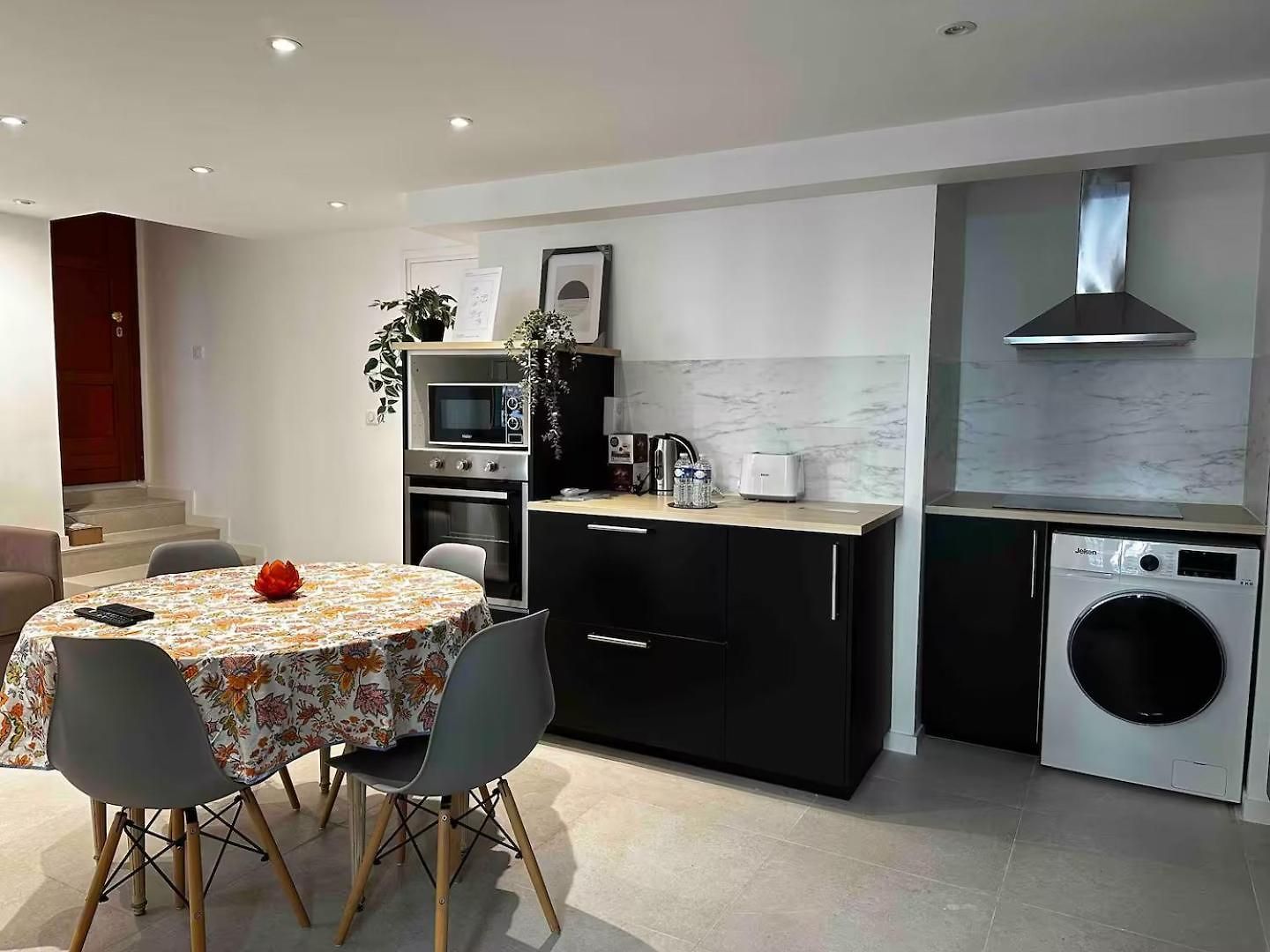 Palais Clerissy - 2 à 4 Personnes Centre Appartement *