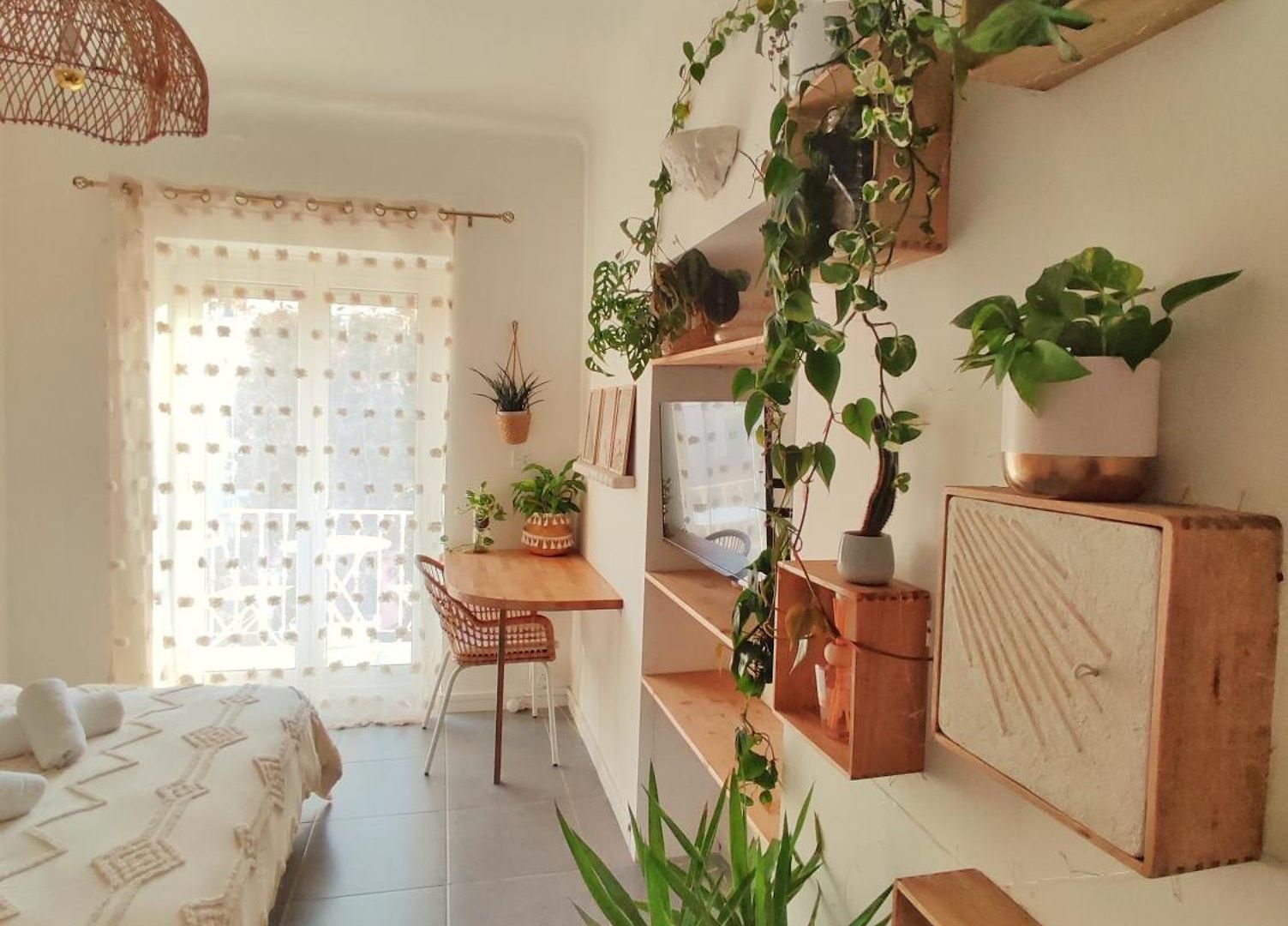 Jungle Bohème - à 3 Minutes De La Promenade Des à Pieds Appartement