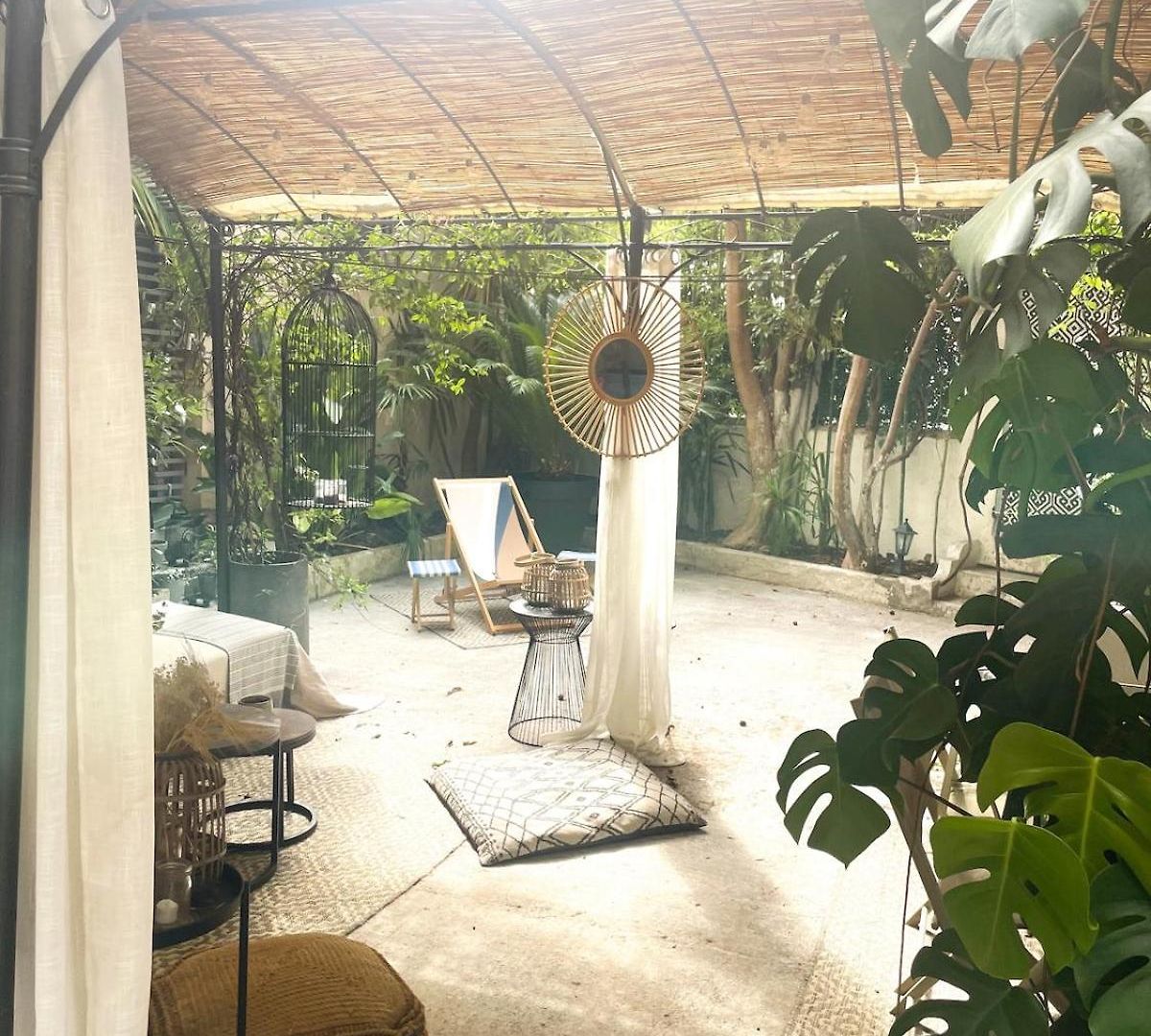With Private Garden In Center Apartment *