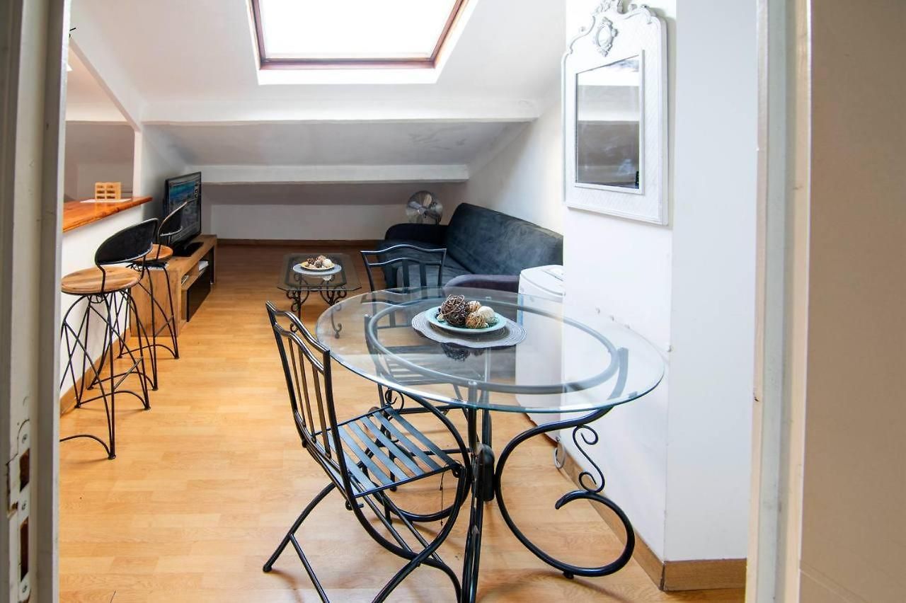 Deluxe Appartement, Cosy, En Plein Centre-ville, Centre Appartement Nice
