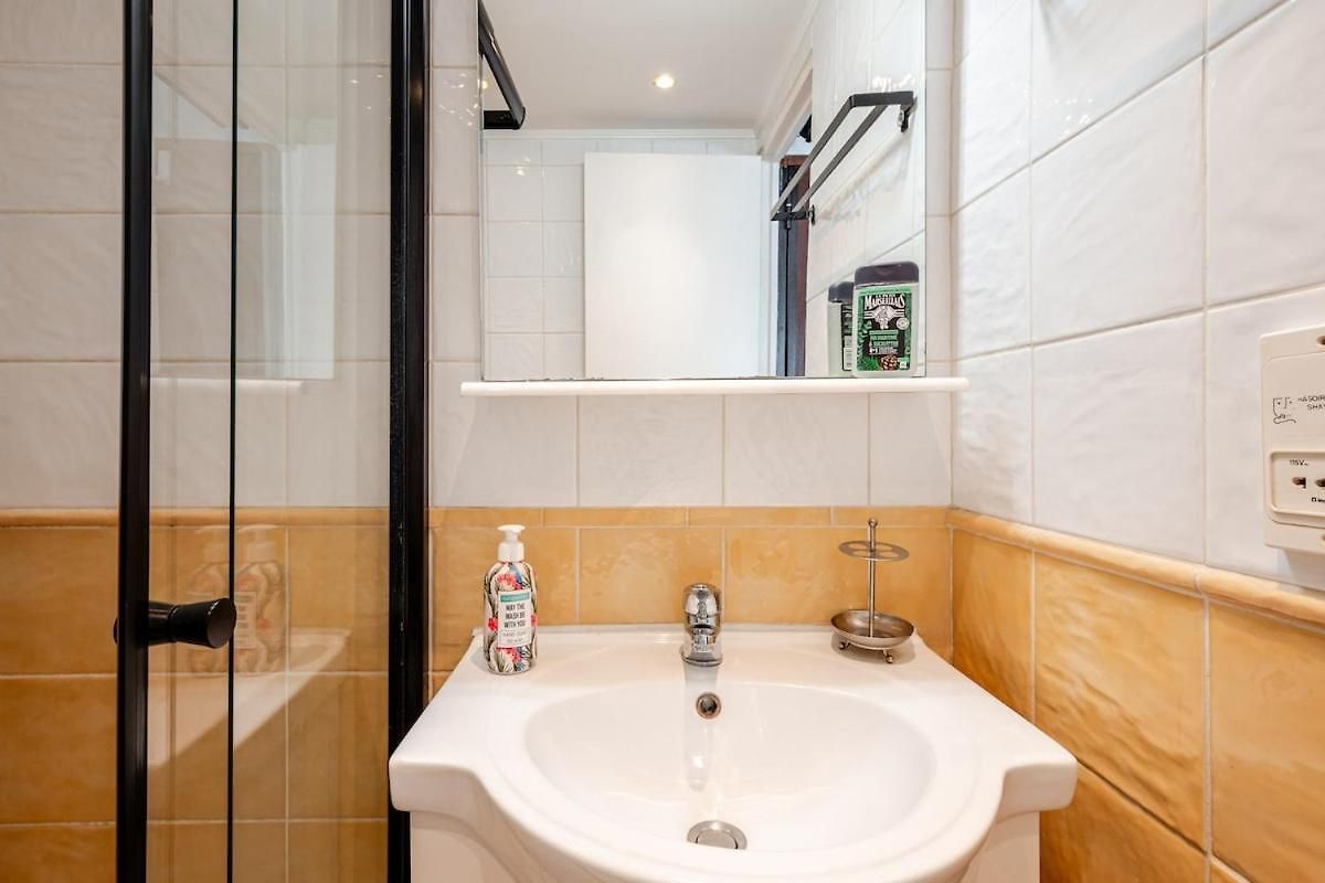 Appartement Studette A Coté De La Et La Promenade