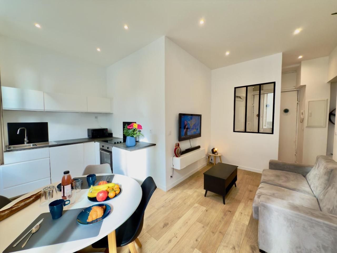 Ze Perfect Place - Chic & Cosy Au Port - Ac Apartment Nice
