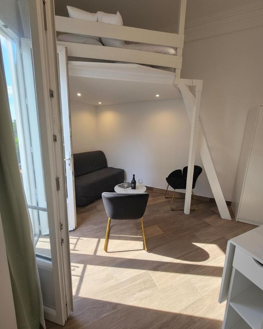Apartment Cozy Studio, Balcony & Ac, Heart Of *