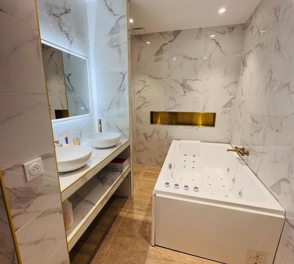 Appartement Le Palais Diane - Cosy, Moderne Et Climatisé *