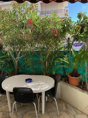 Near The Sea Apartment