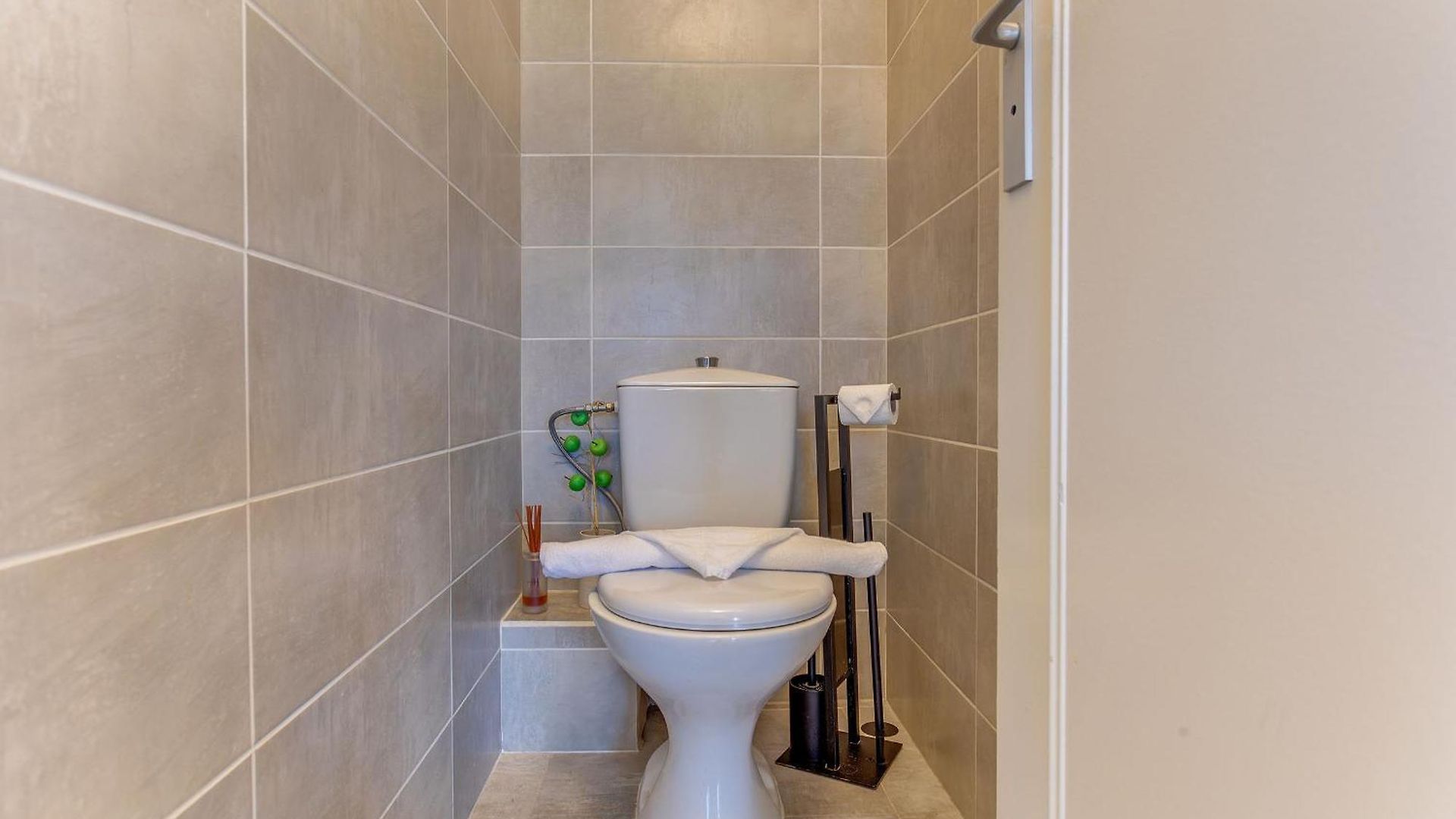 Francia Azur Ap4483 By Riviera Homes Appartement