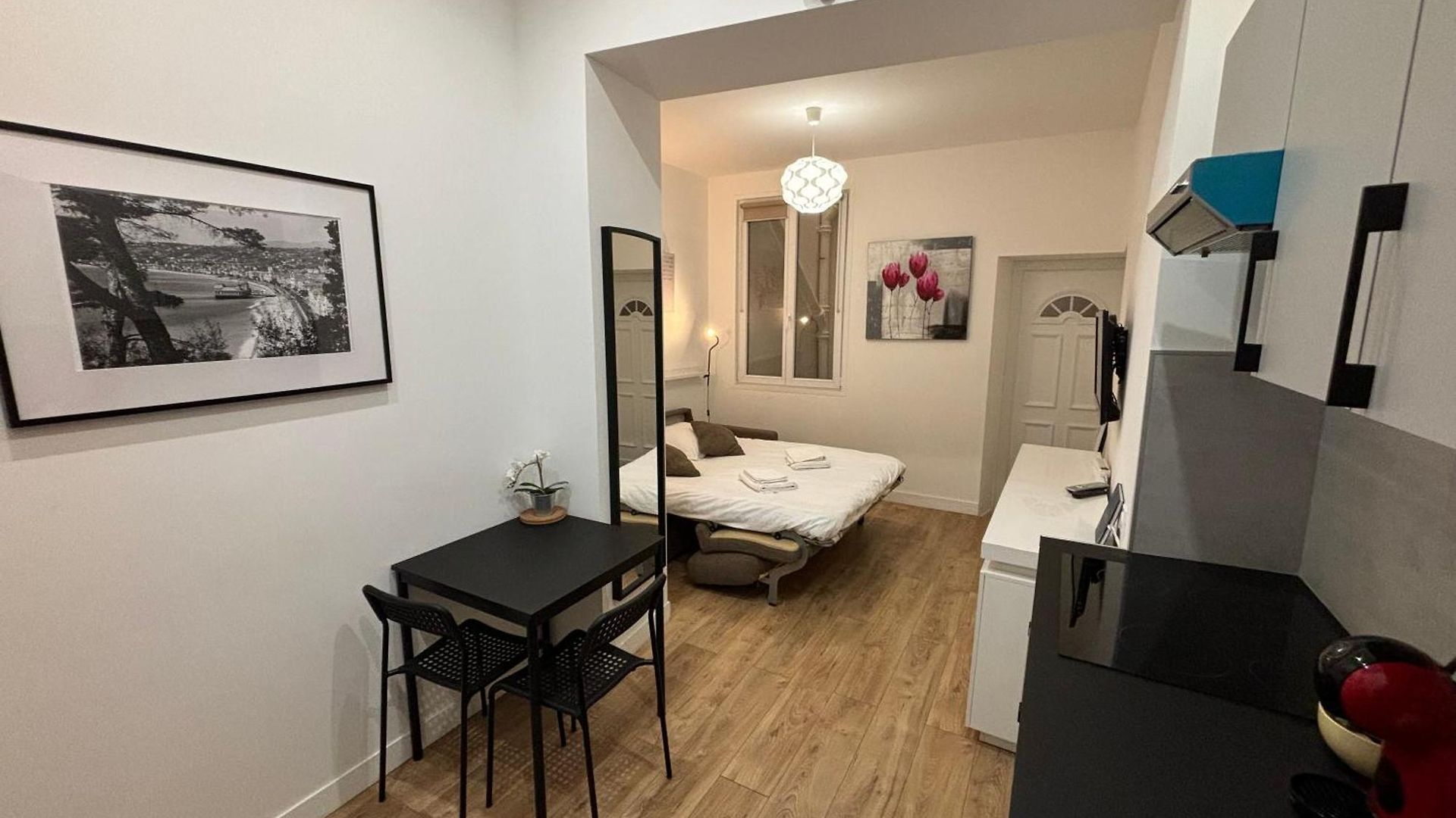 Au Cœur Du Vieux Nice, Superbe Refait à Neuf Appartement