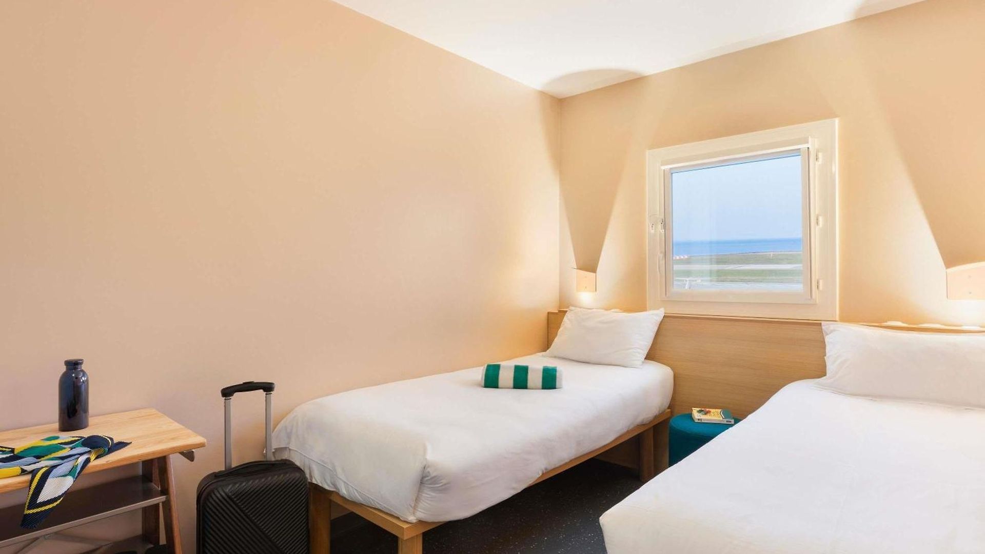 Hotel Premiere Classe - Promenade Des 2*