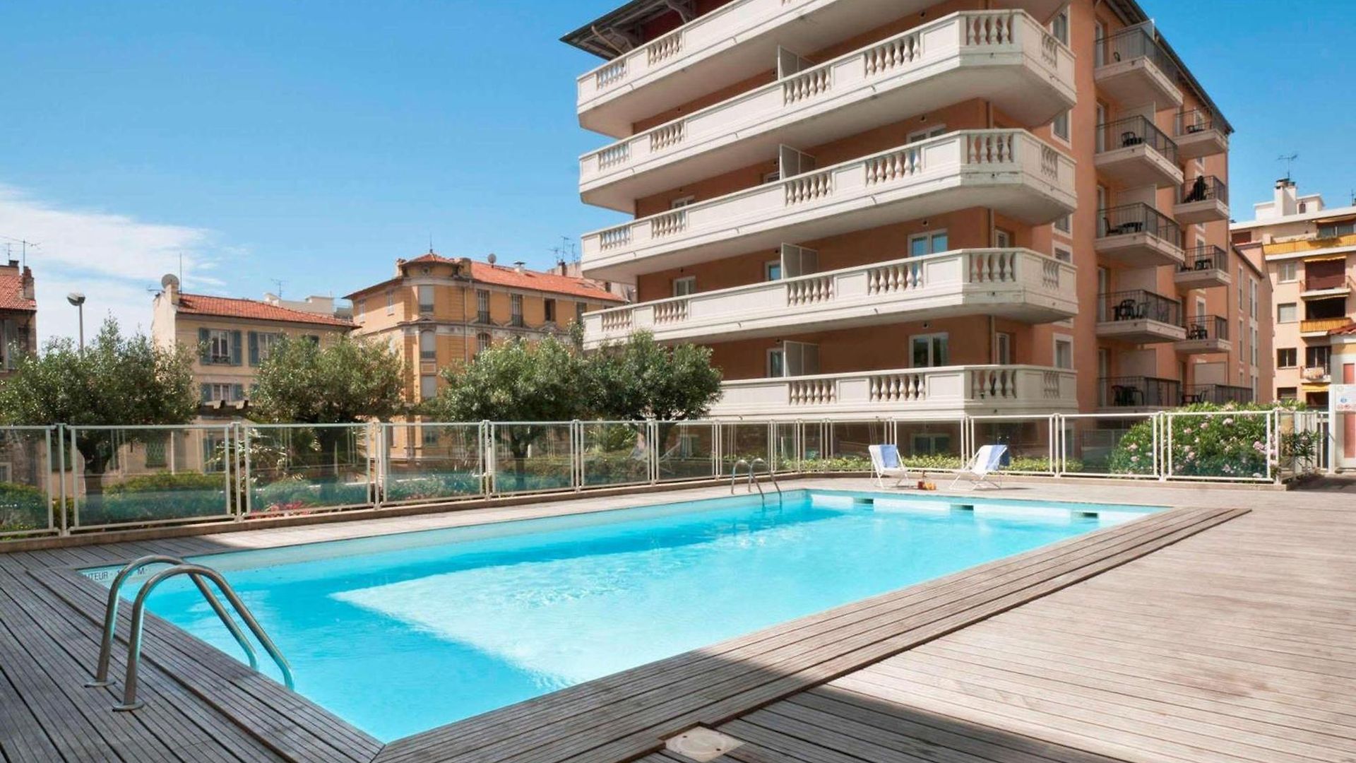 Adagio Access Magnan 2*