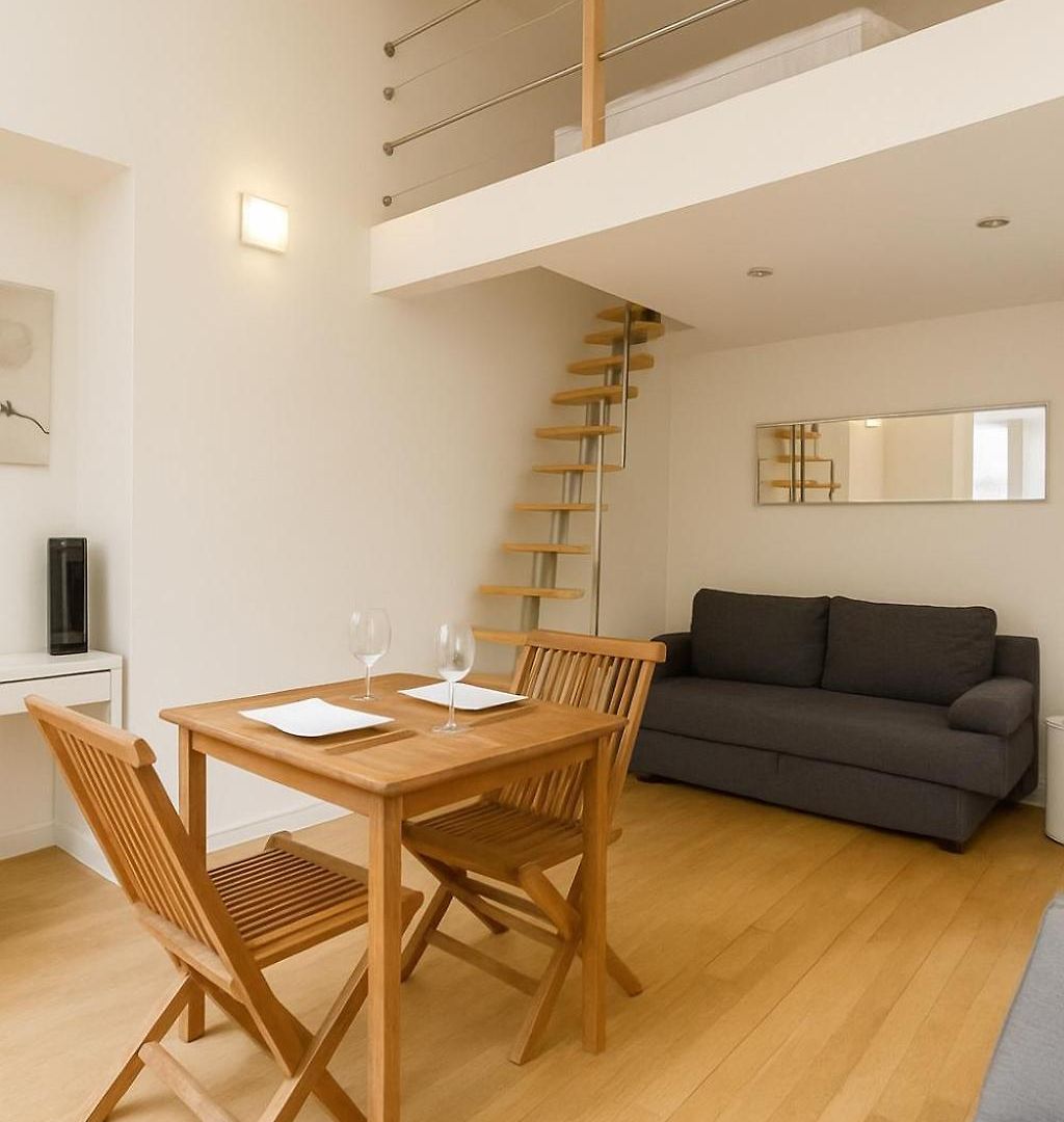 Appartement Duplex Place Rossetti *