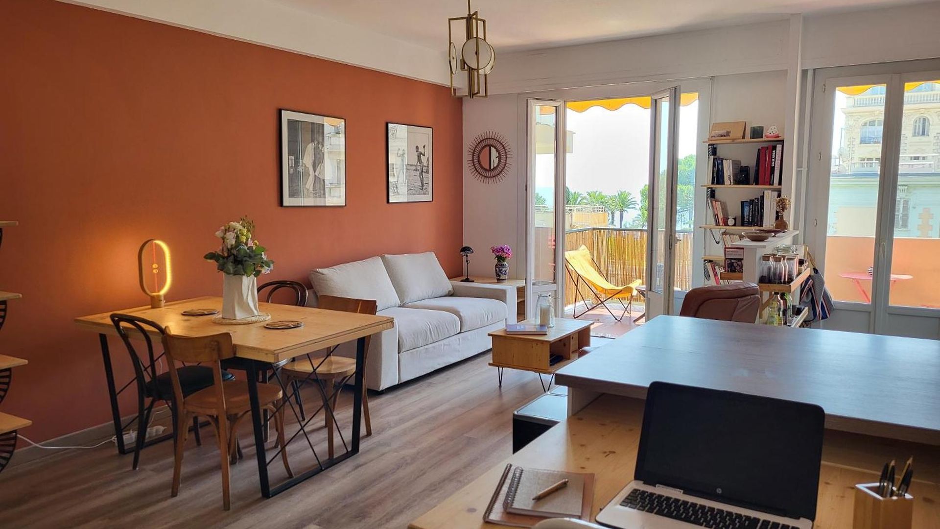 2p Cosy Avec Terrasse, Vue Mer&plages à Pied Nice